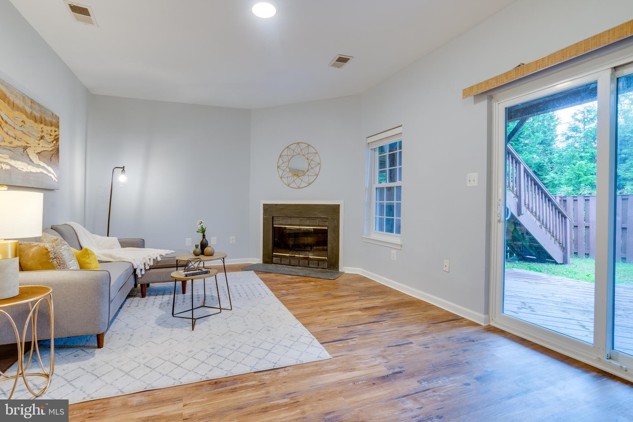 SEQUOIA LEA - Residential