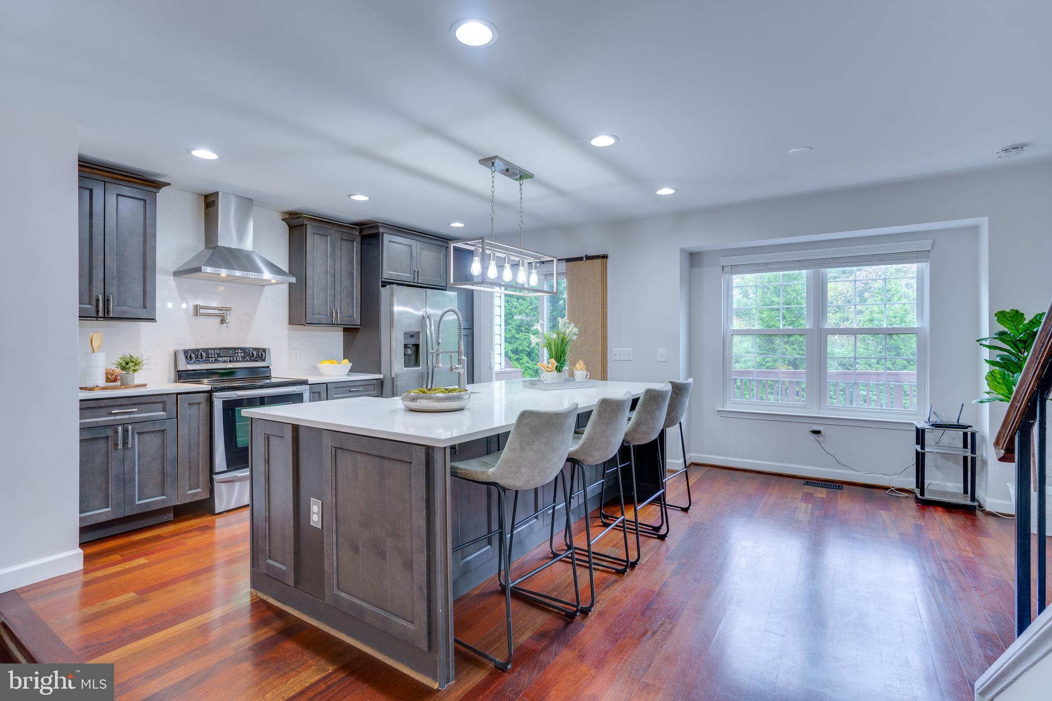 SEQUOIA LEA - Residential