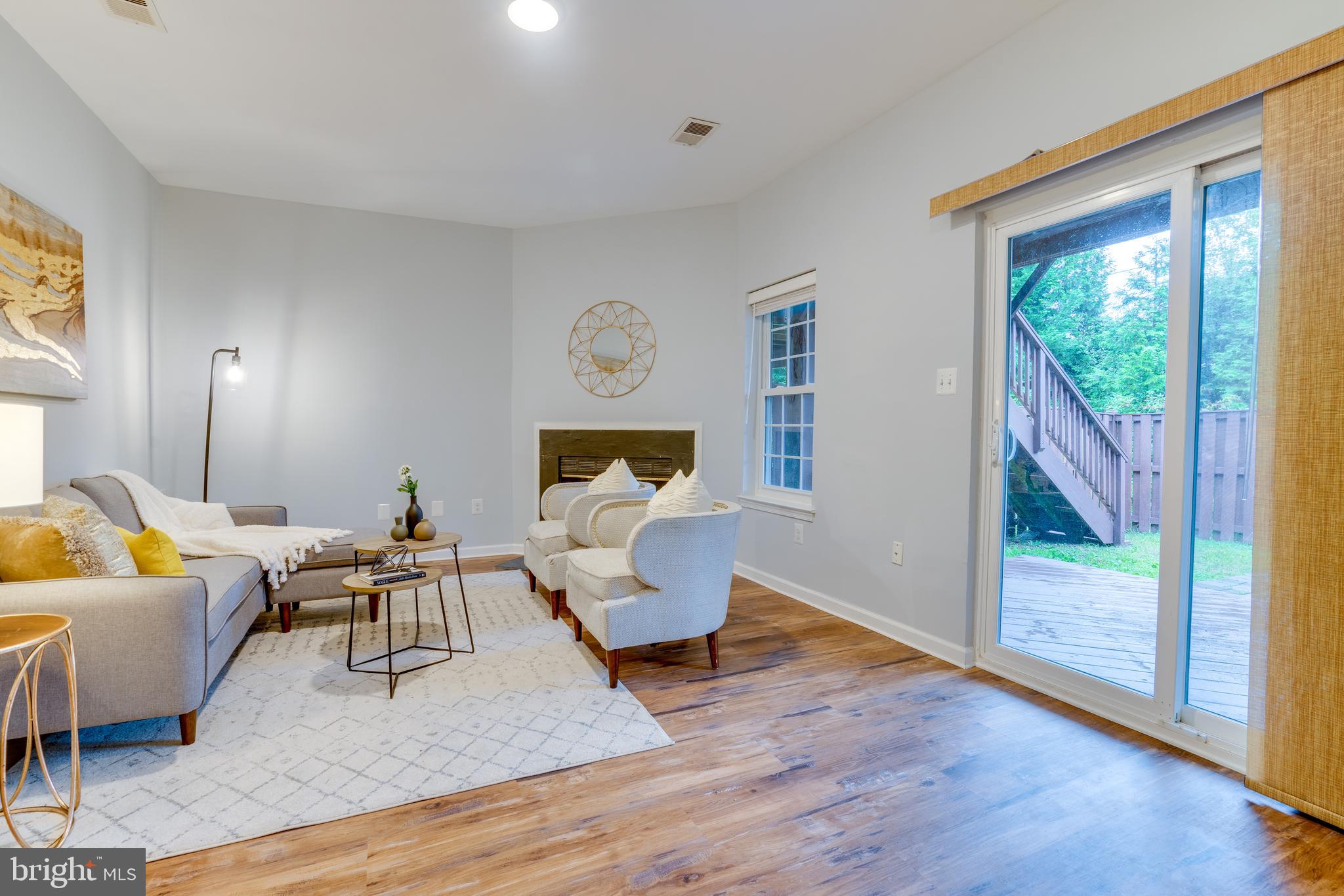 SEQUOIA LEA - Residential