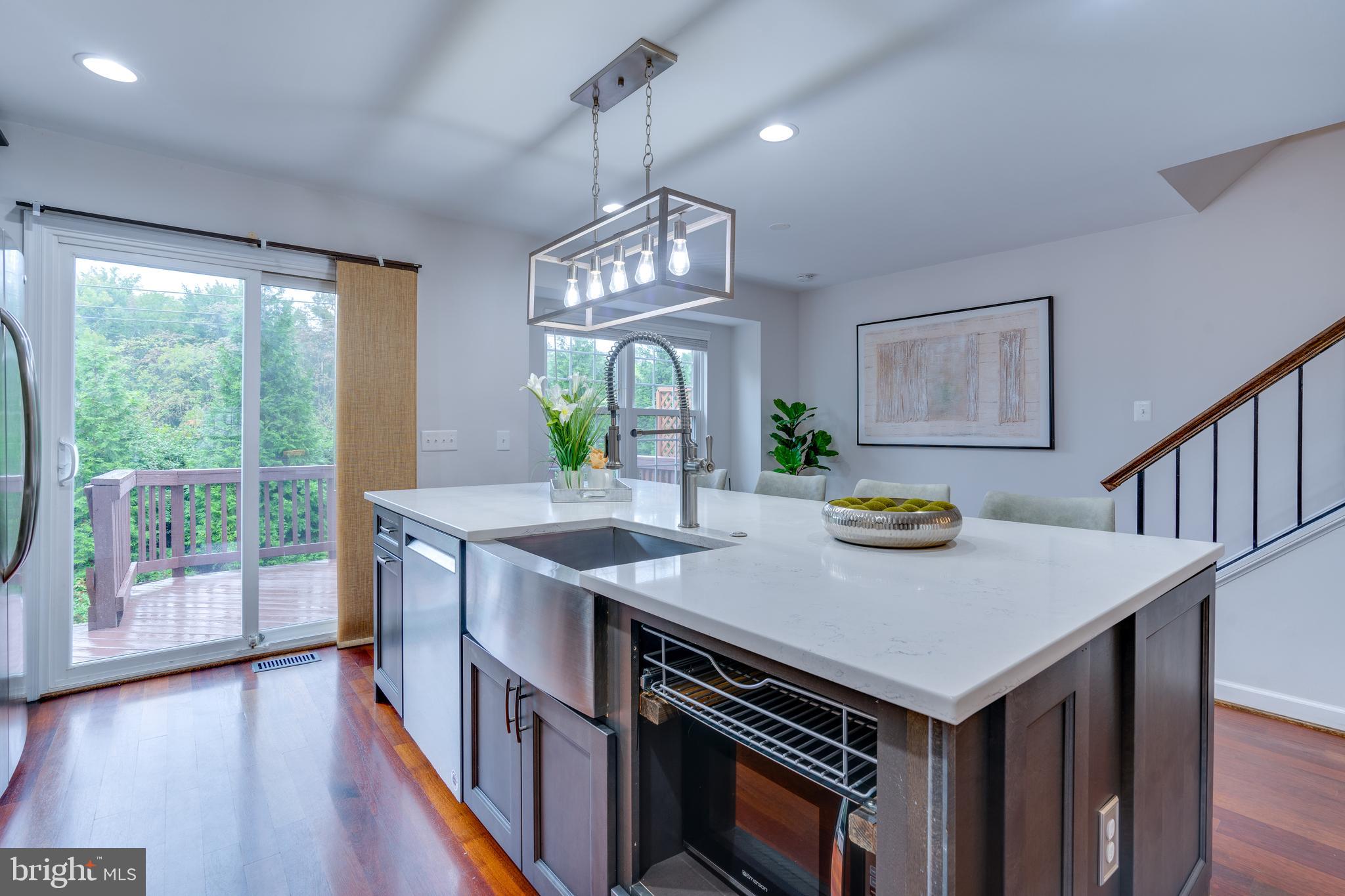 SEQUOIA LEA - Residential