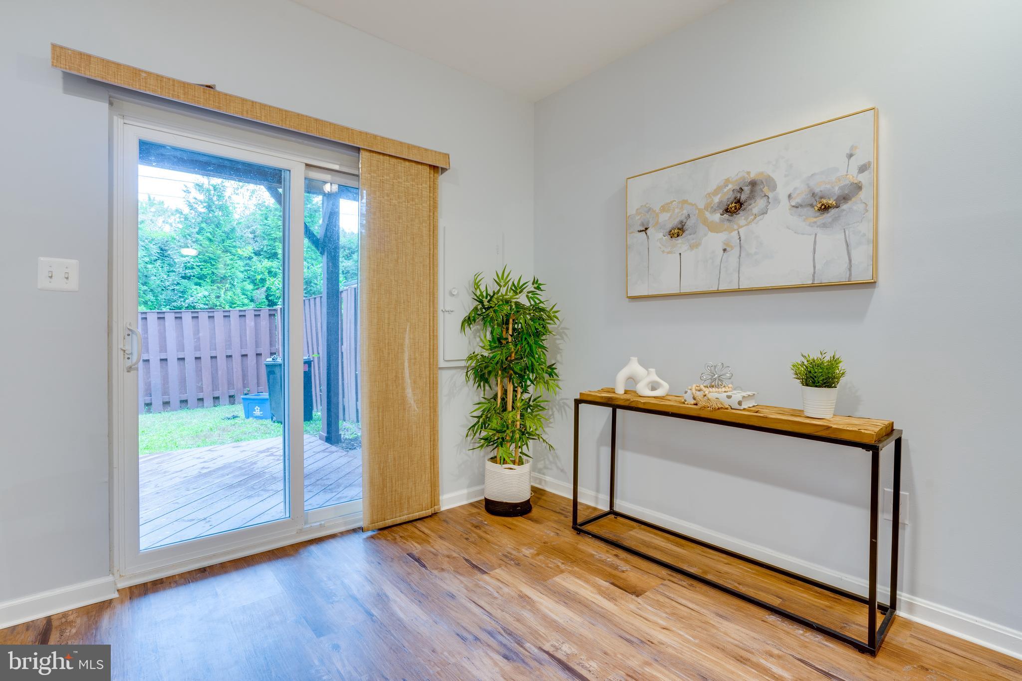 SEQUOIA LEA - Residential