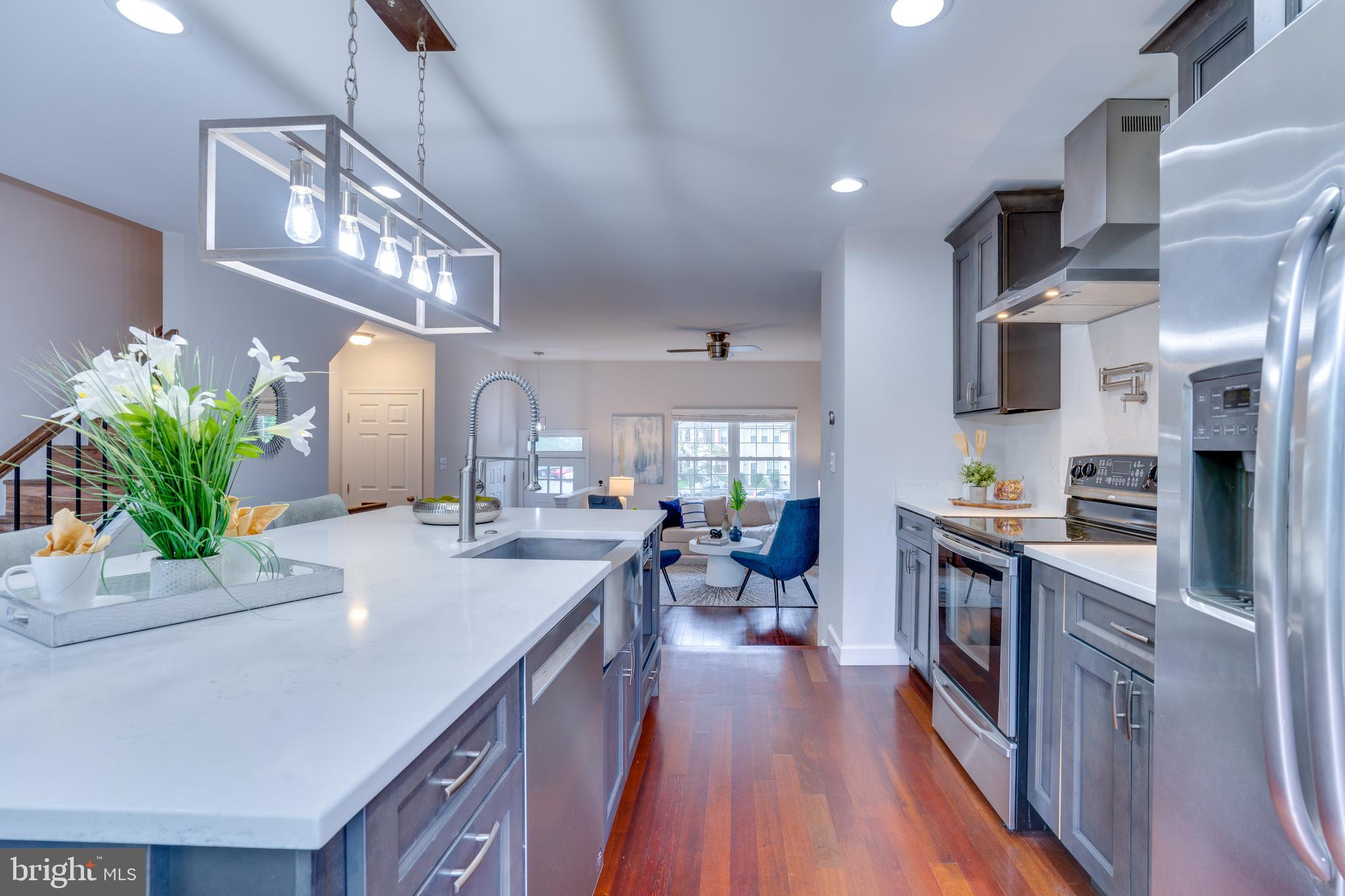 SEQUOIA LEA - Residential