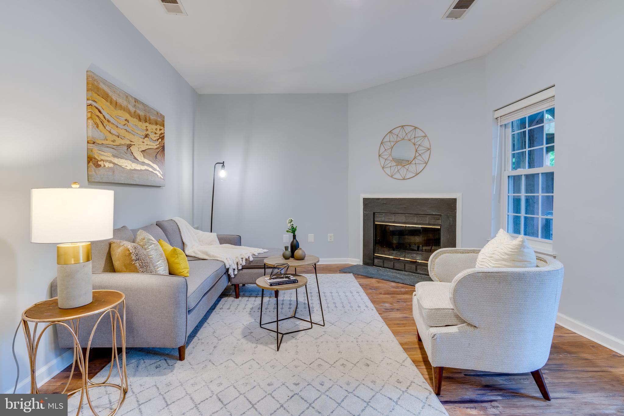 SEQUOIA LEA - Residential