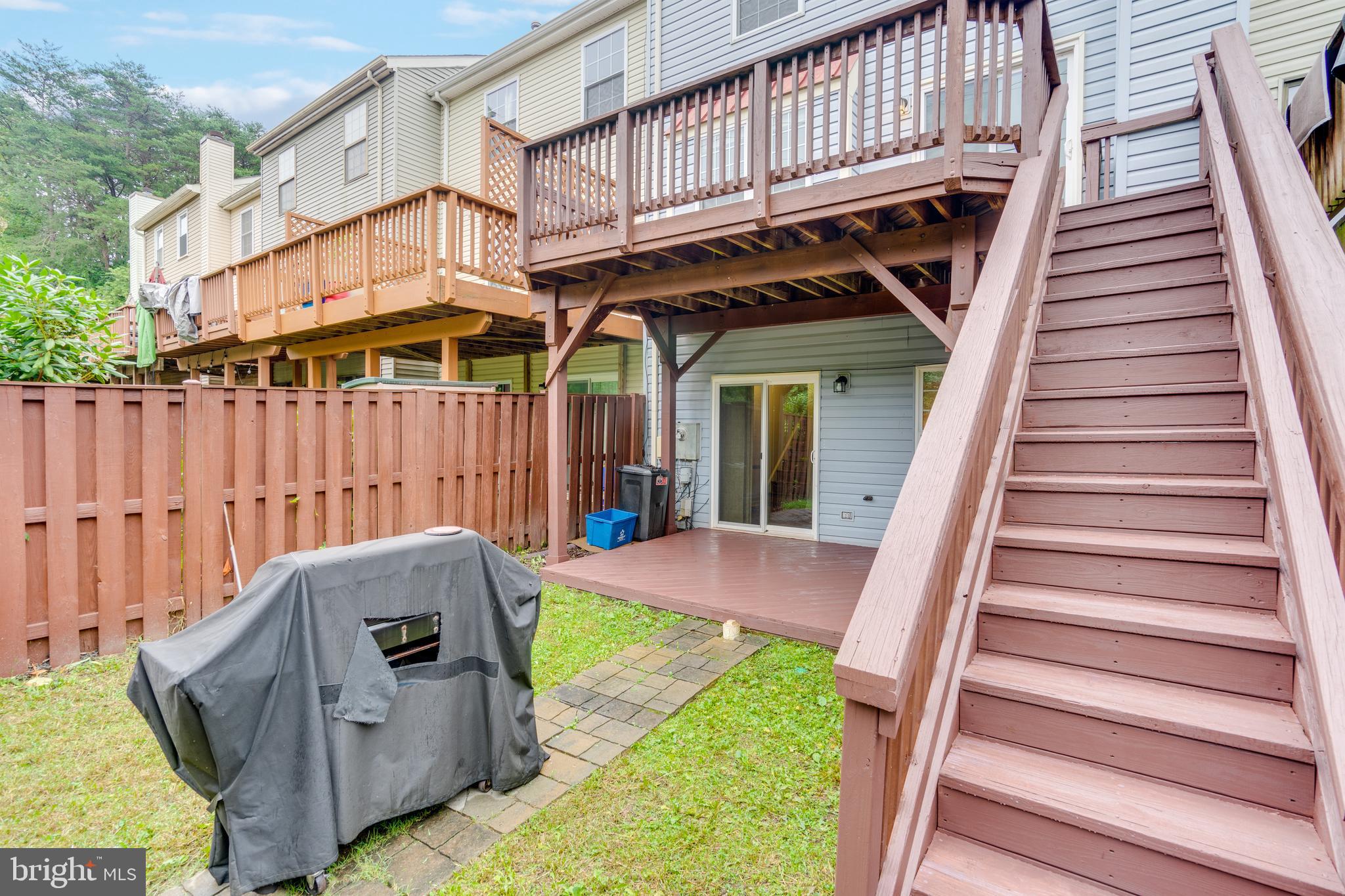 SEQUOIA LEA - Residential