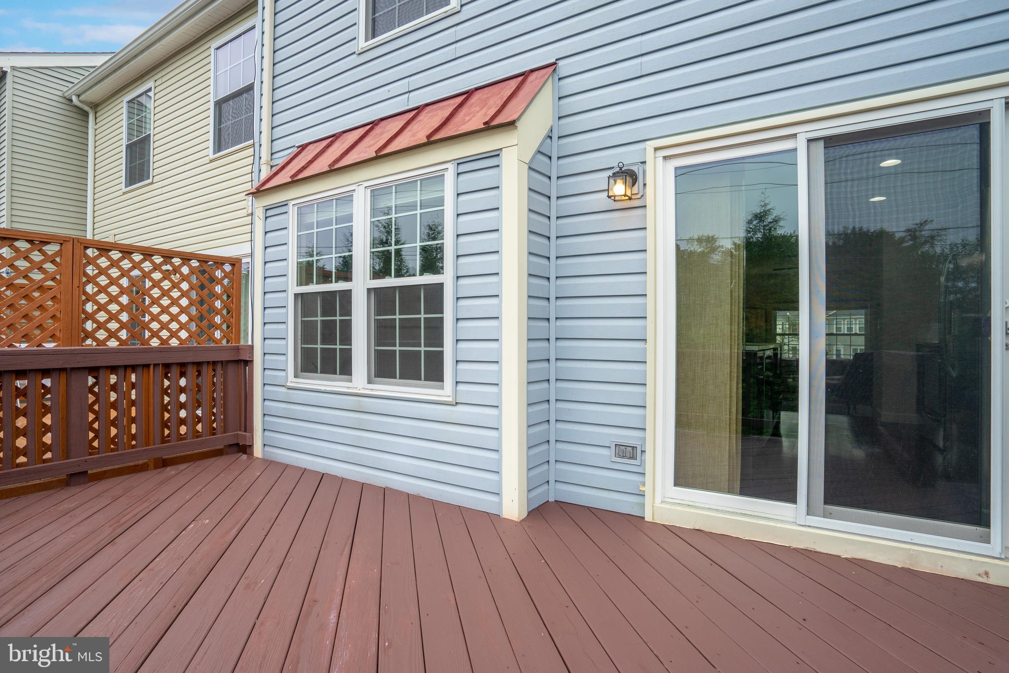 SEQUOIA LEA - Residential