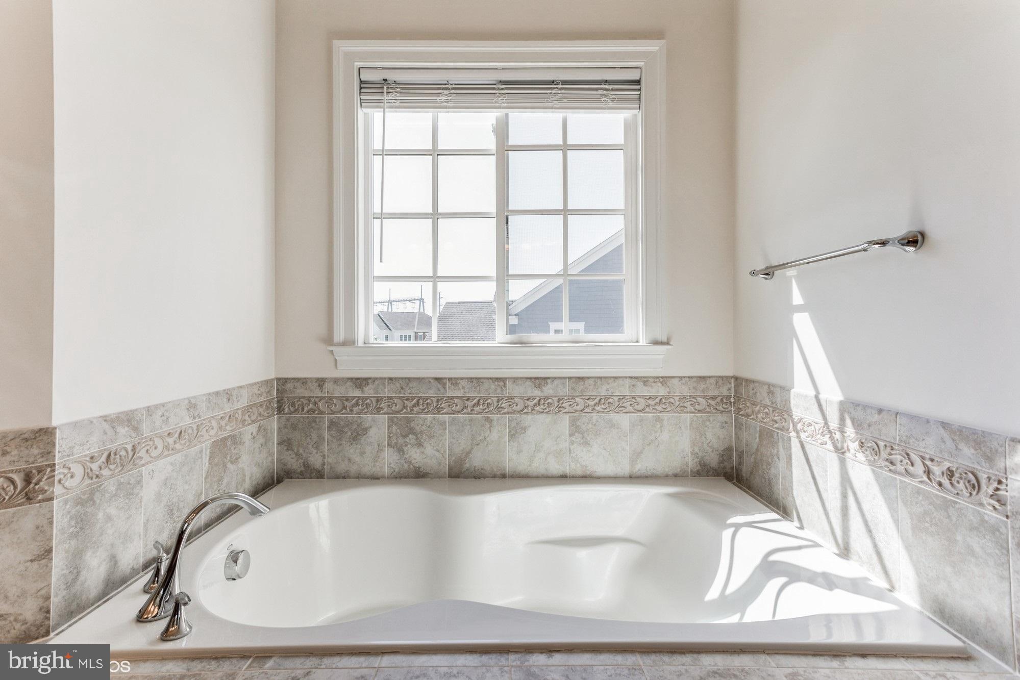 THE GRANT AT WILLOWSFORD - Residential