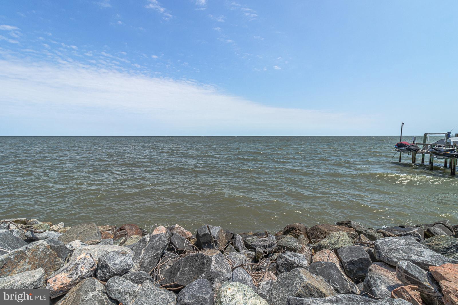 JETTY'S REACH - Residential