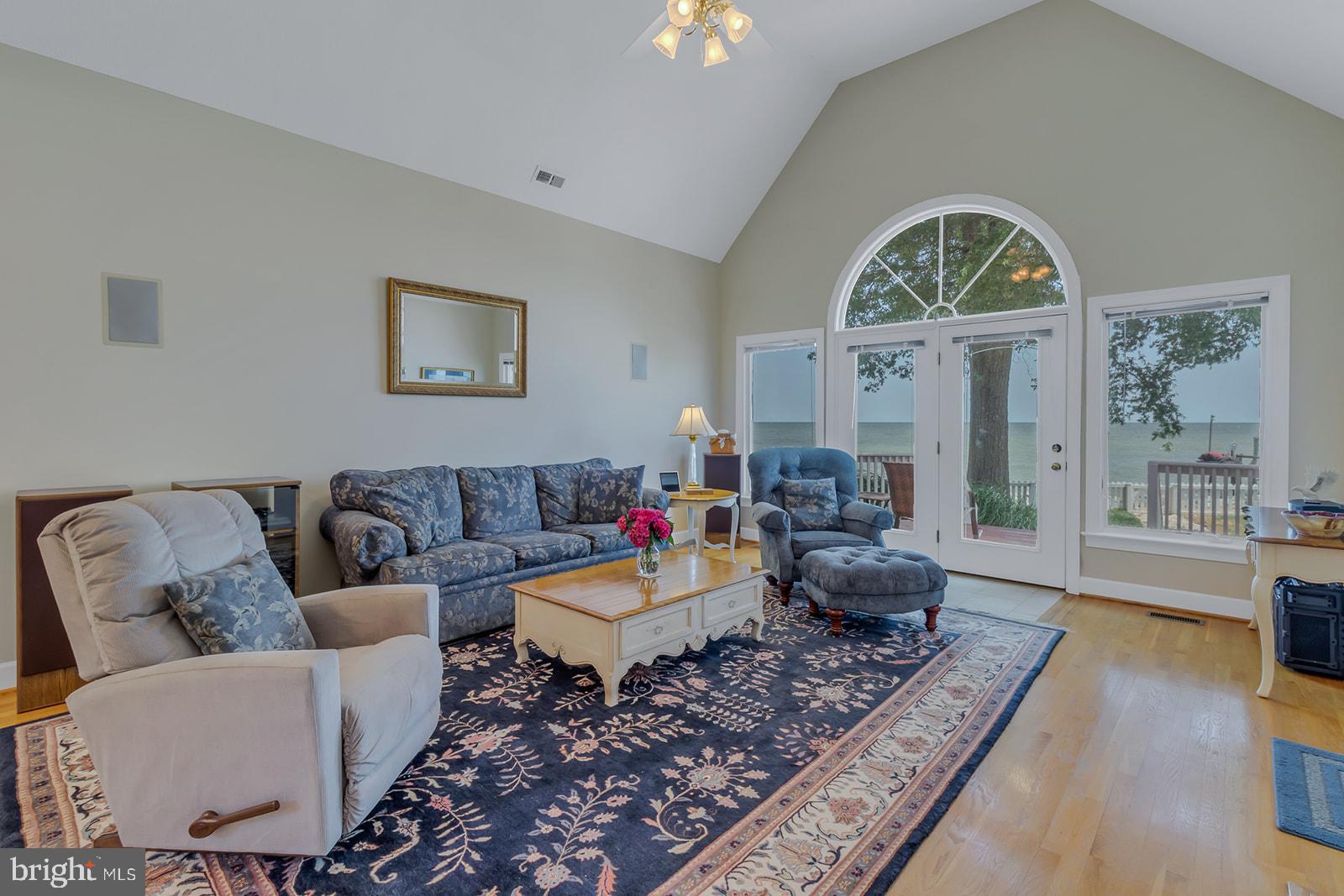 JETTY'S REACH - Residential