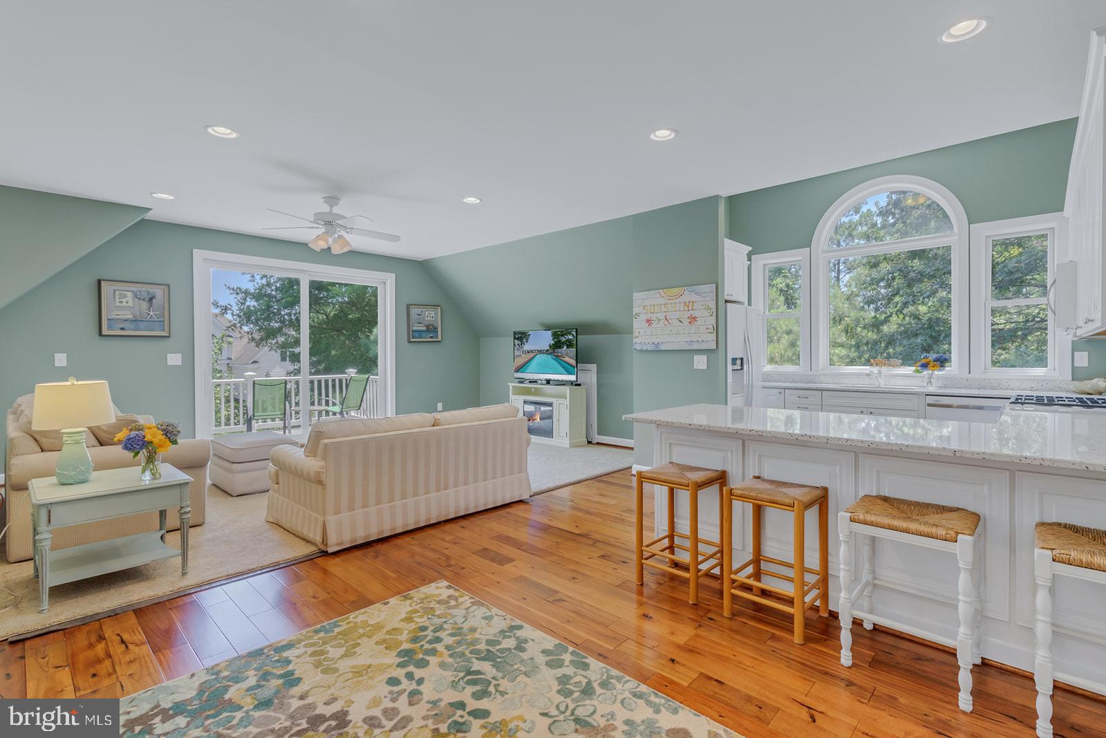 JETTY'S REACH - Residential