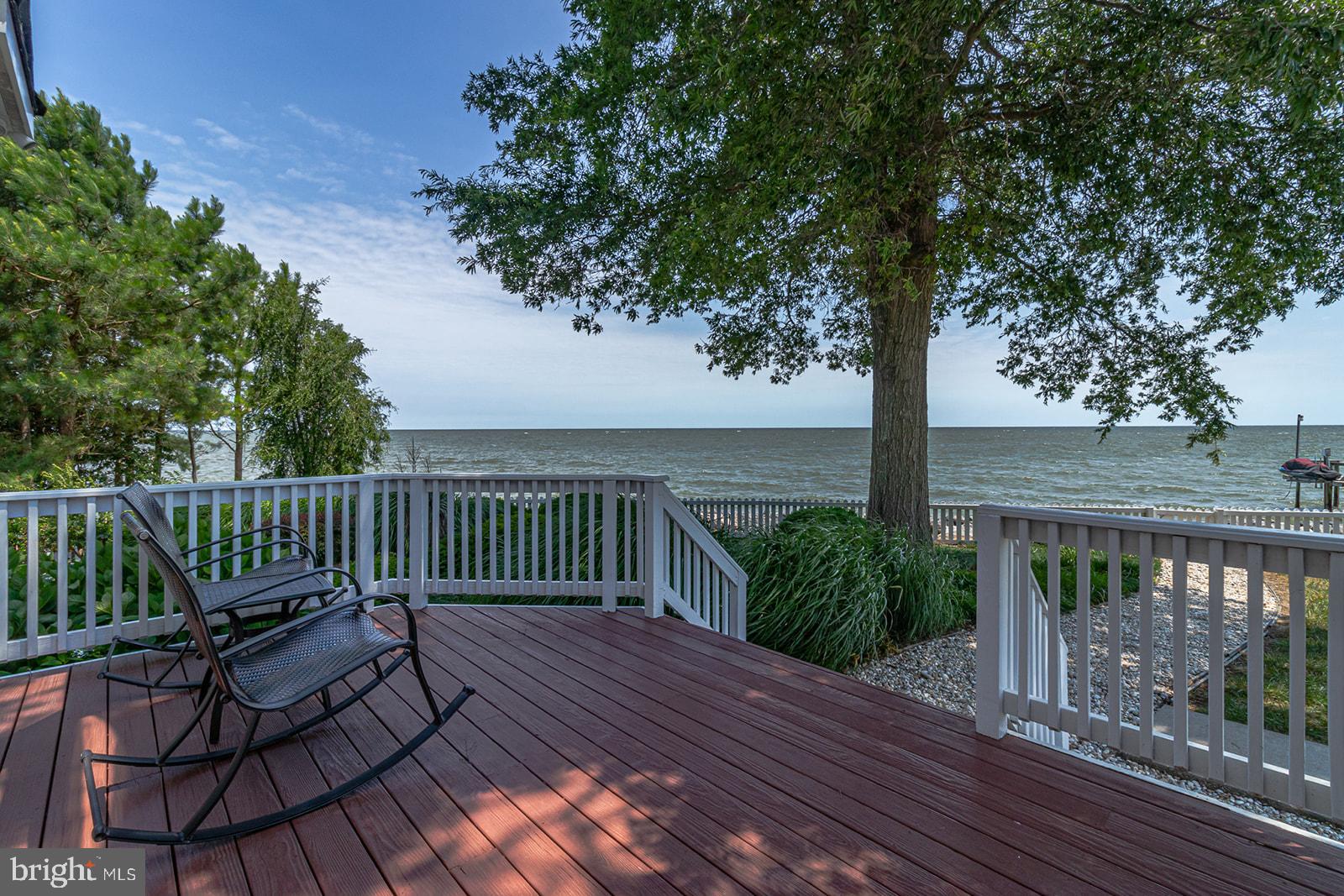 JETTY'S REACH - Residential