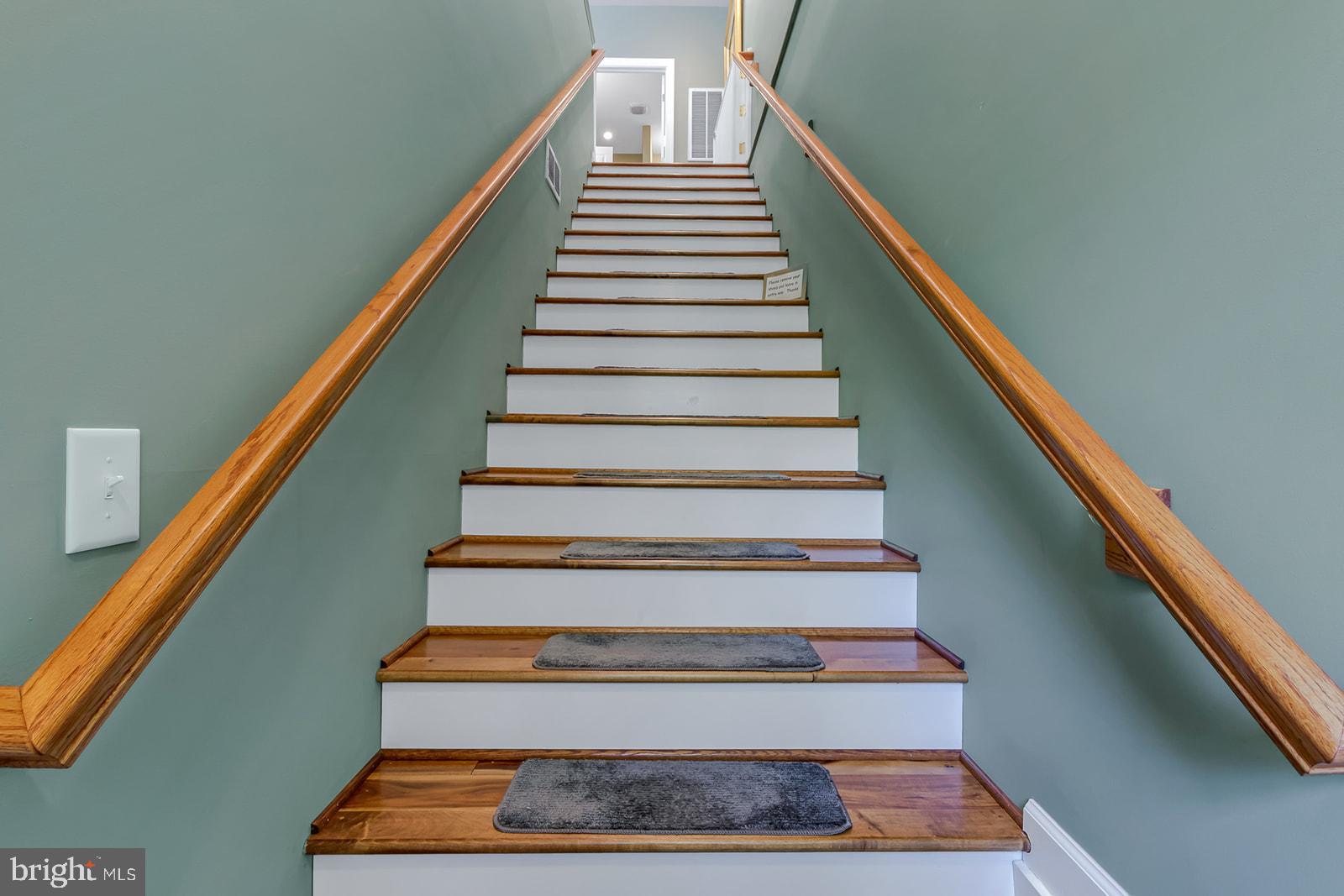 JETTY'S REACH - Residential