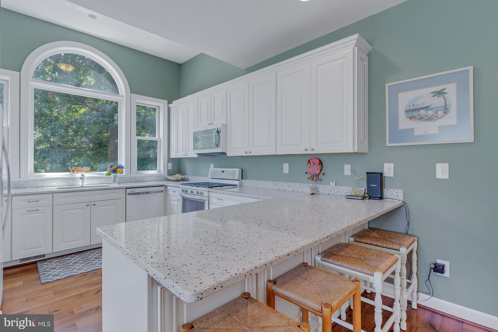 JETTY'S REACH - Residential