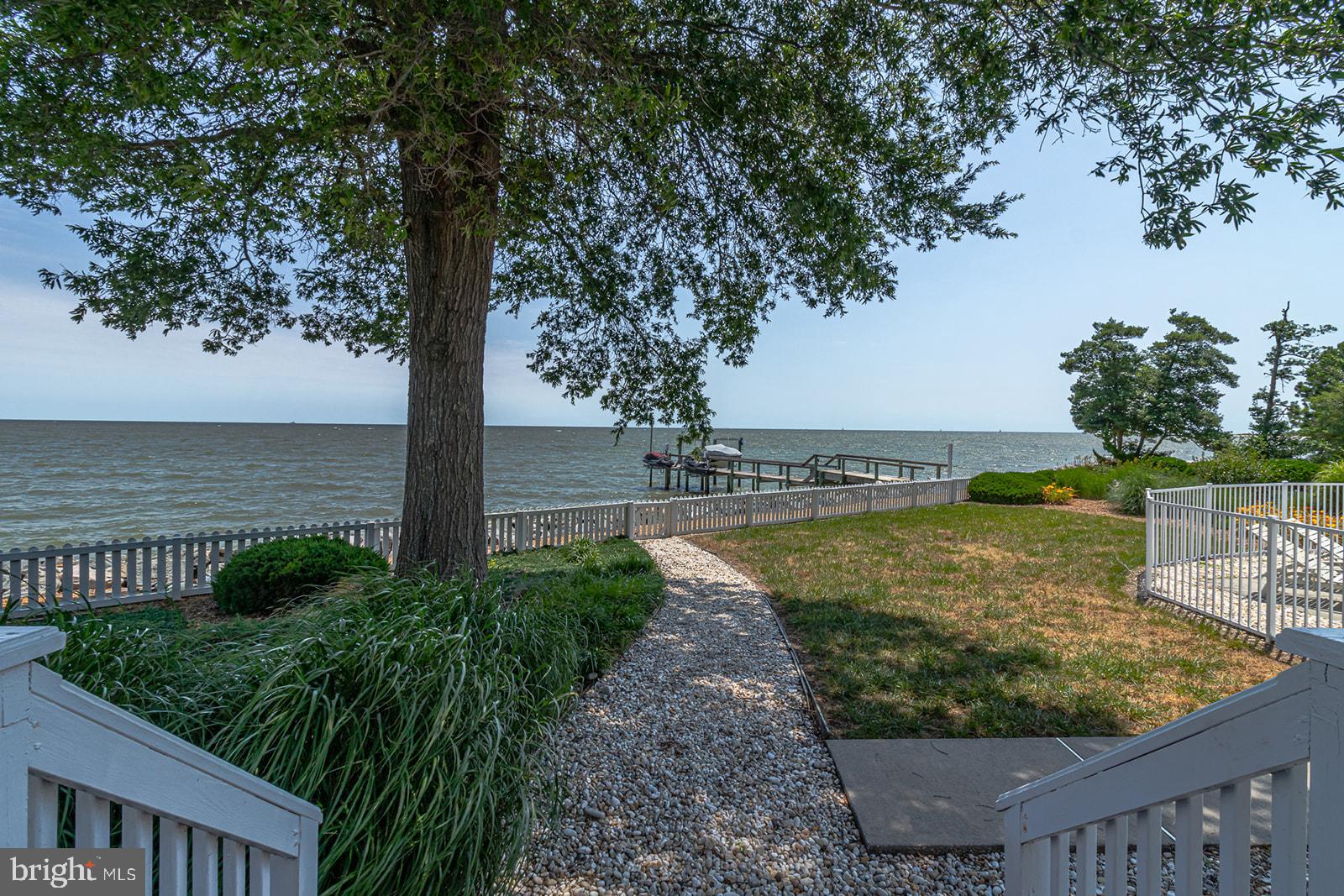 JETTY'S REACH - Residential