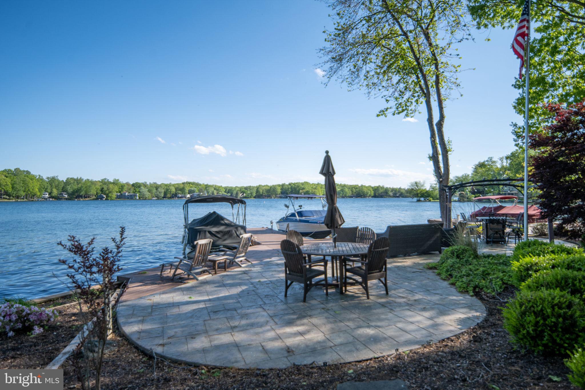 LAKE OF THE WOODS - Residential