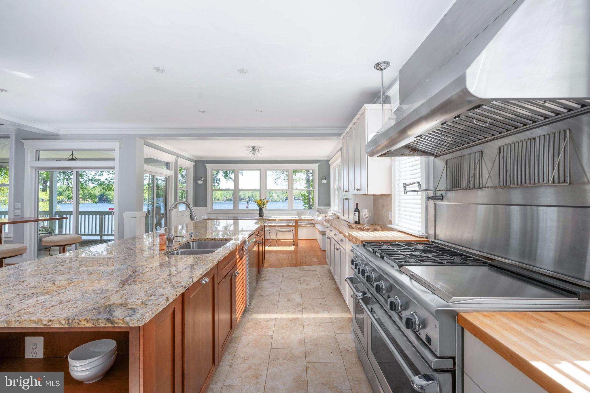 LAKE OF THE WOODS - Residential