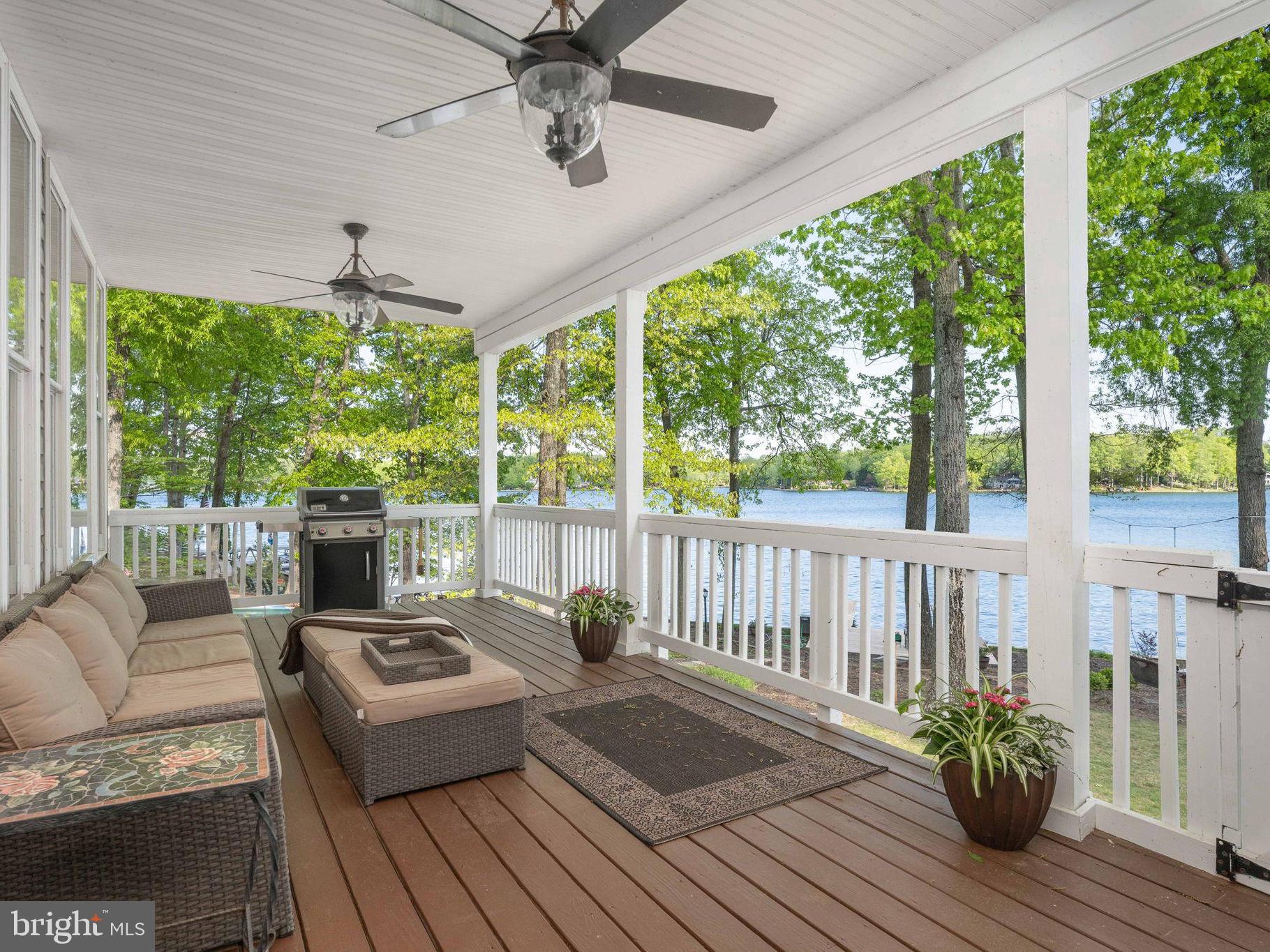 LAKE OF THE WOODS - Residential