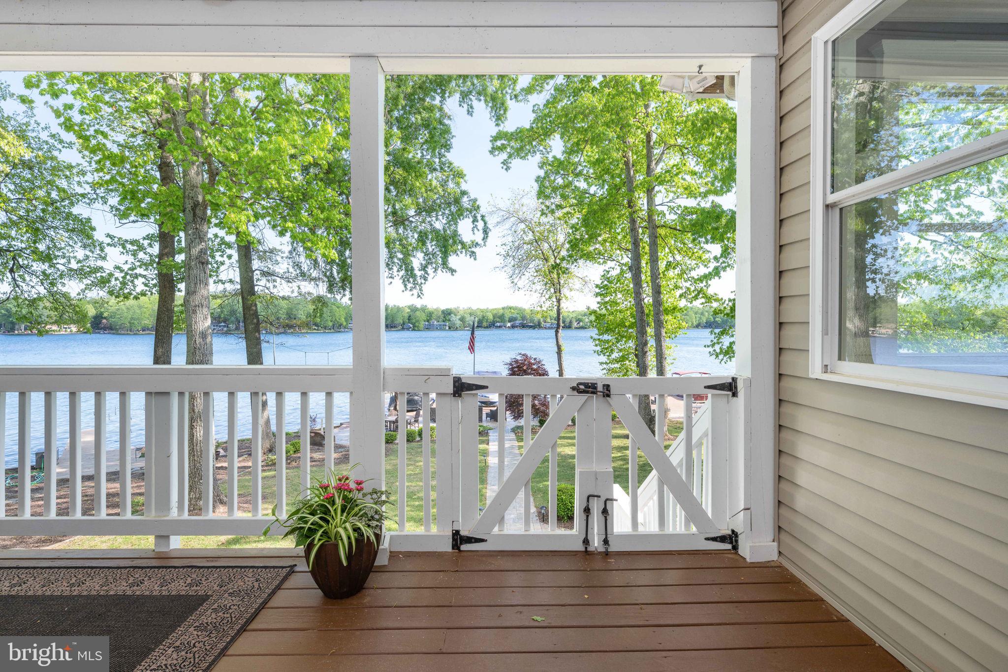 LAKE OF THE WOODS - Residential