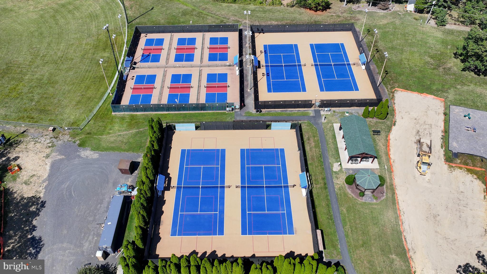 LAKE OF THE WOODS - Residential