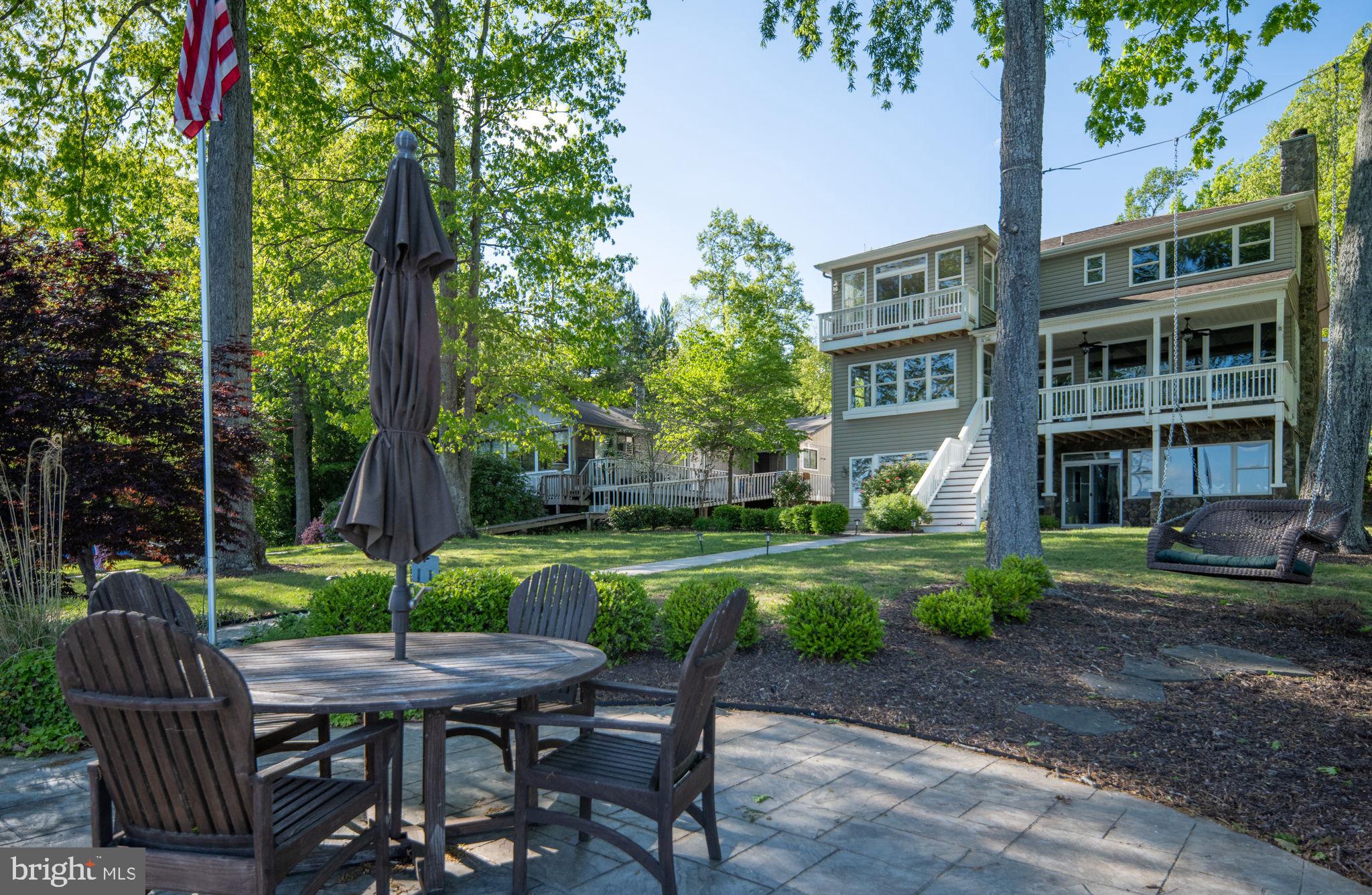 LAKE OF THE WOODS - Residential