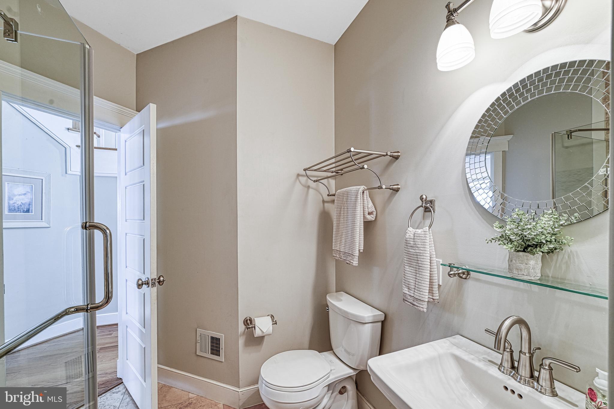 LAKE OF THE WOODS - Residential