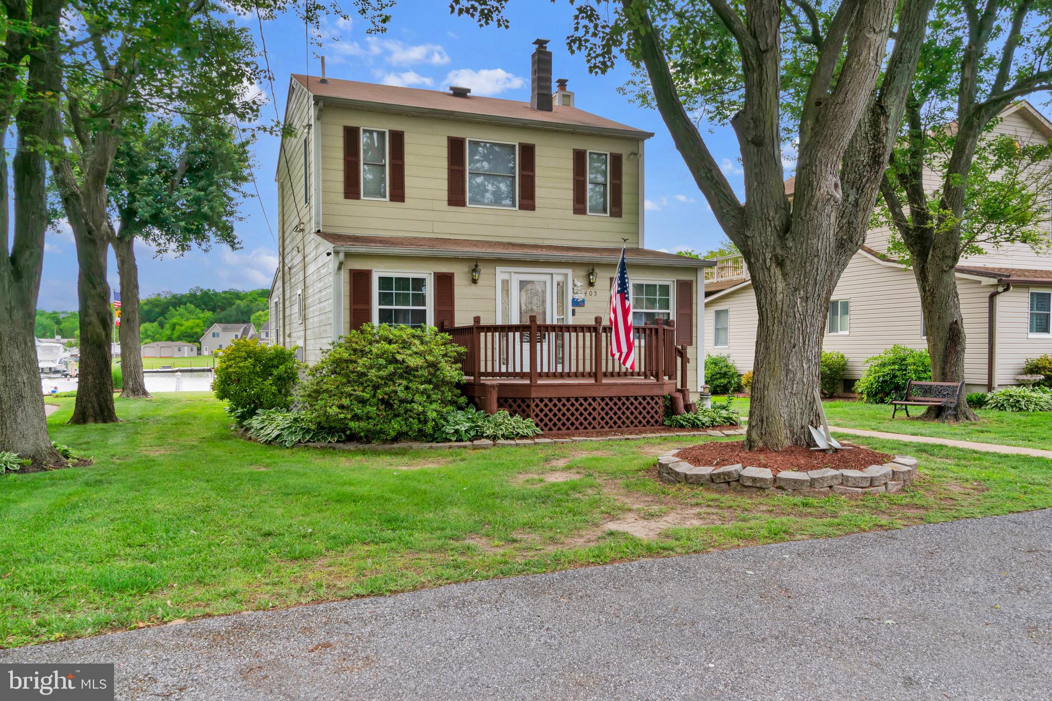 BOWLEYS QUARTERS - Residential