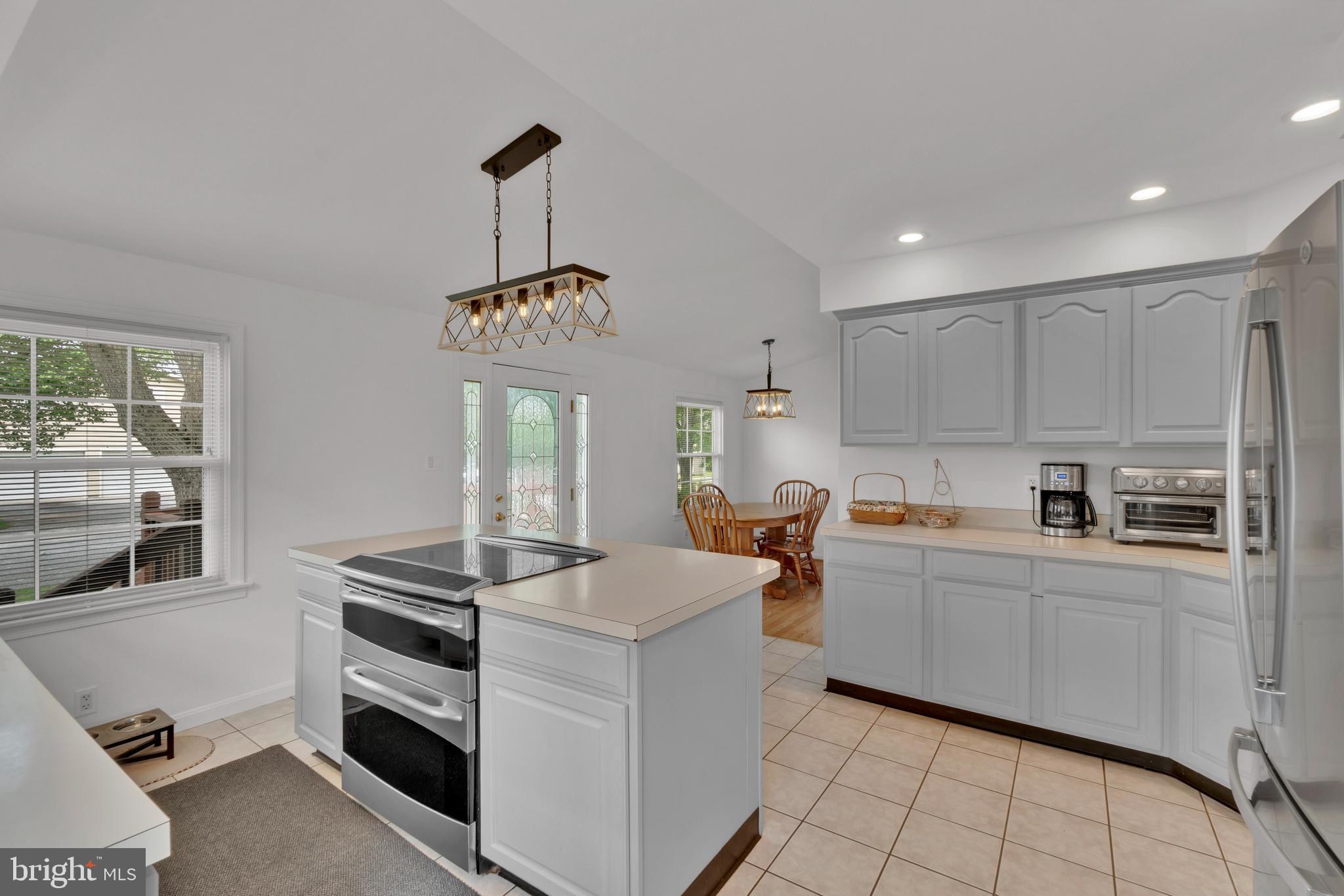 BOWLEYS QUARTERS - Residential