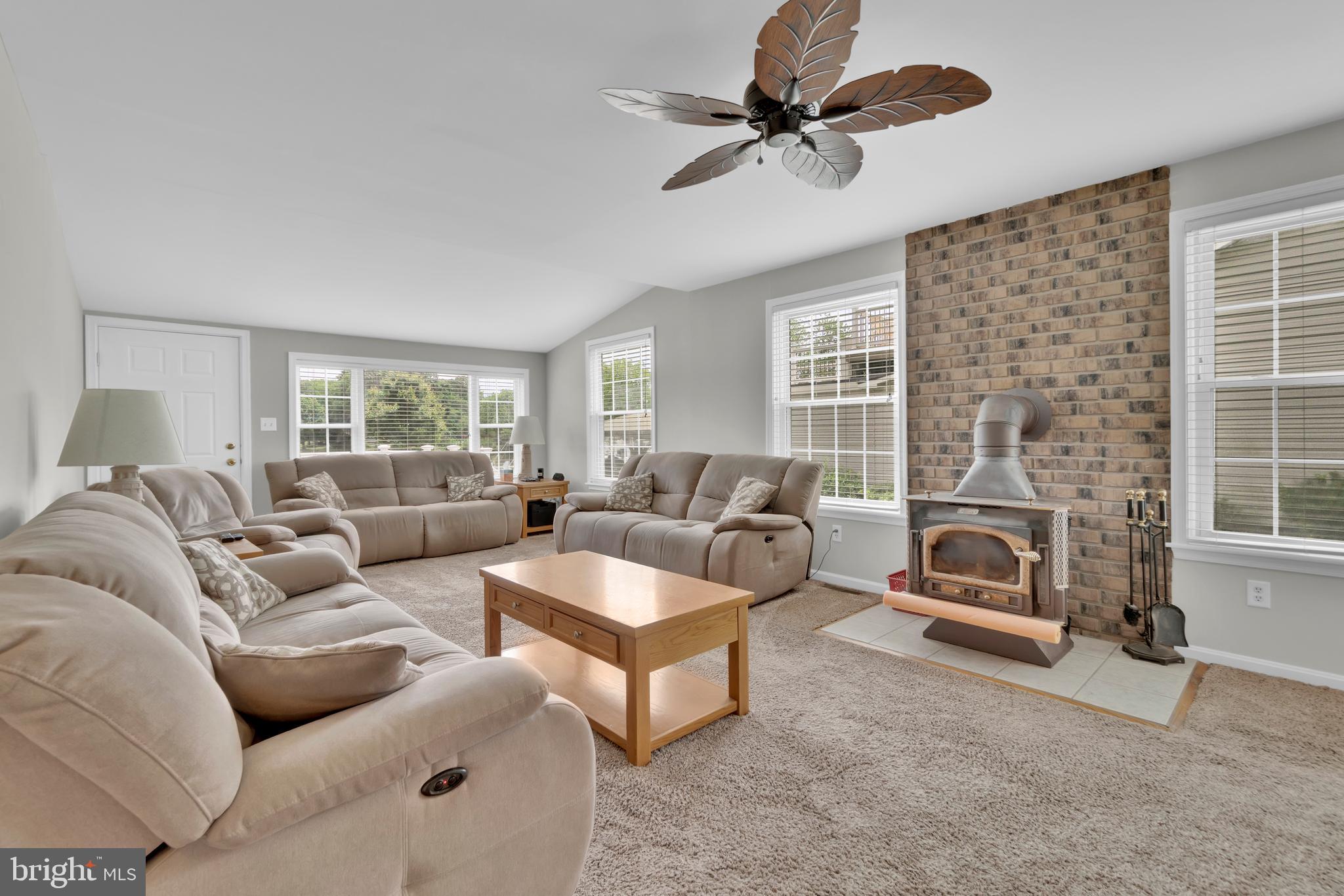 BOWLEYS QUARTERS - Residential