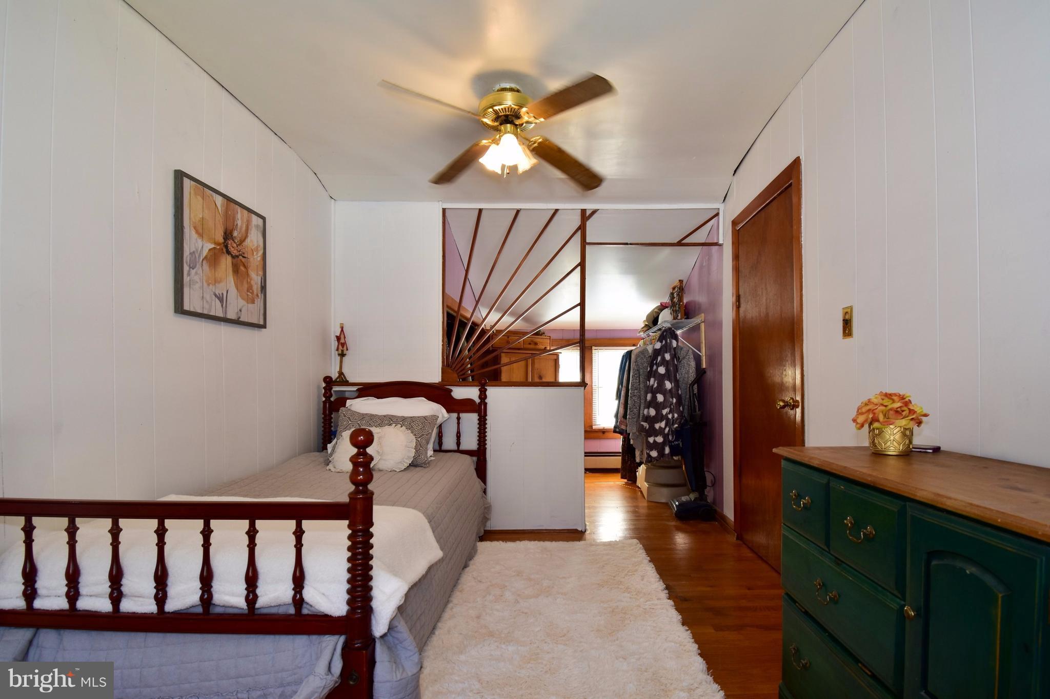 GLENMOORE - Residential