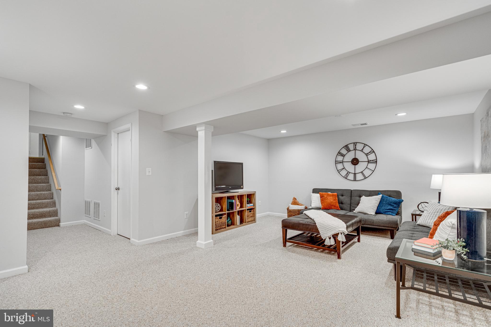 KINGS PARK WEST - Residential