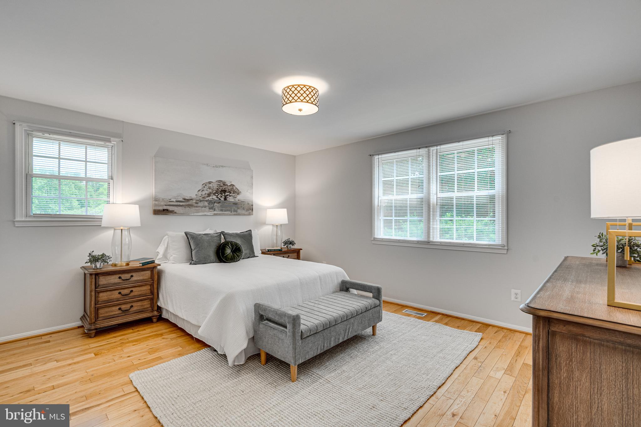 KINGS PARK WEST - Residential