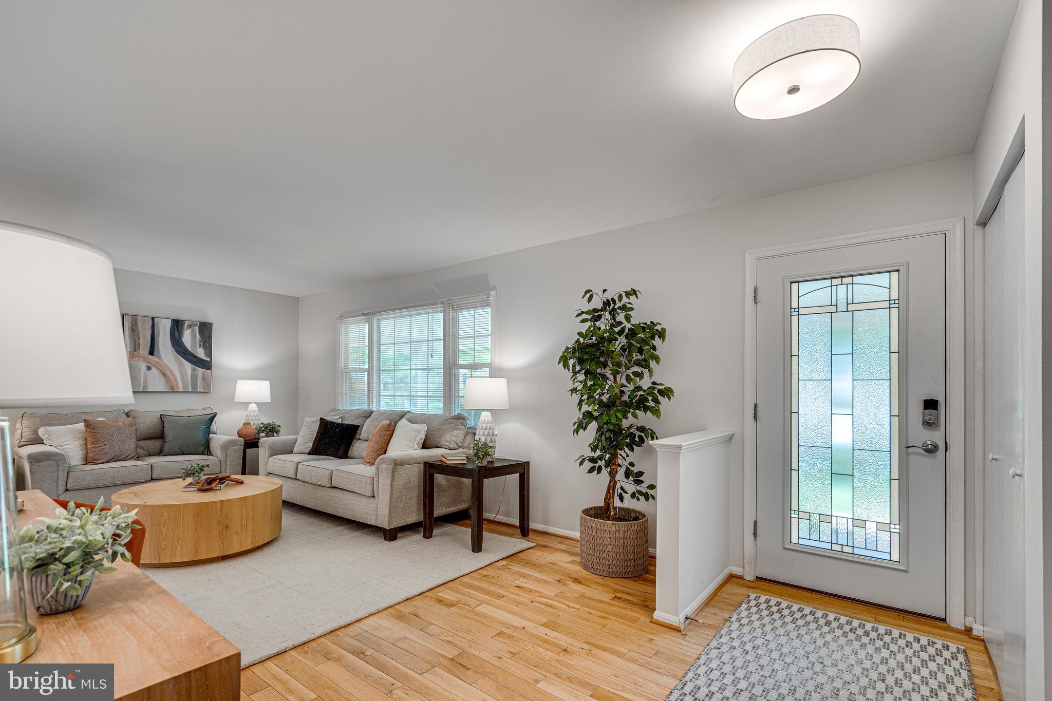 KINGS PARK WEST - Residential