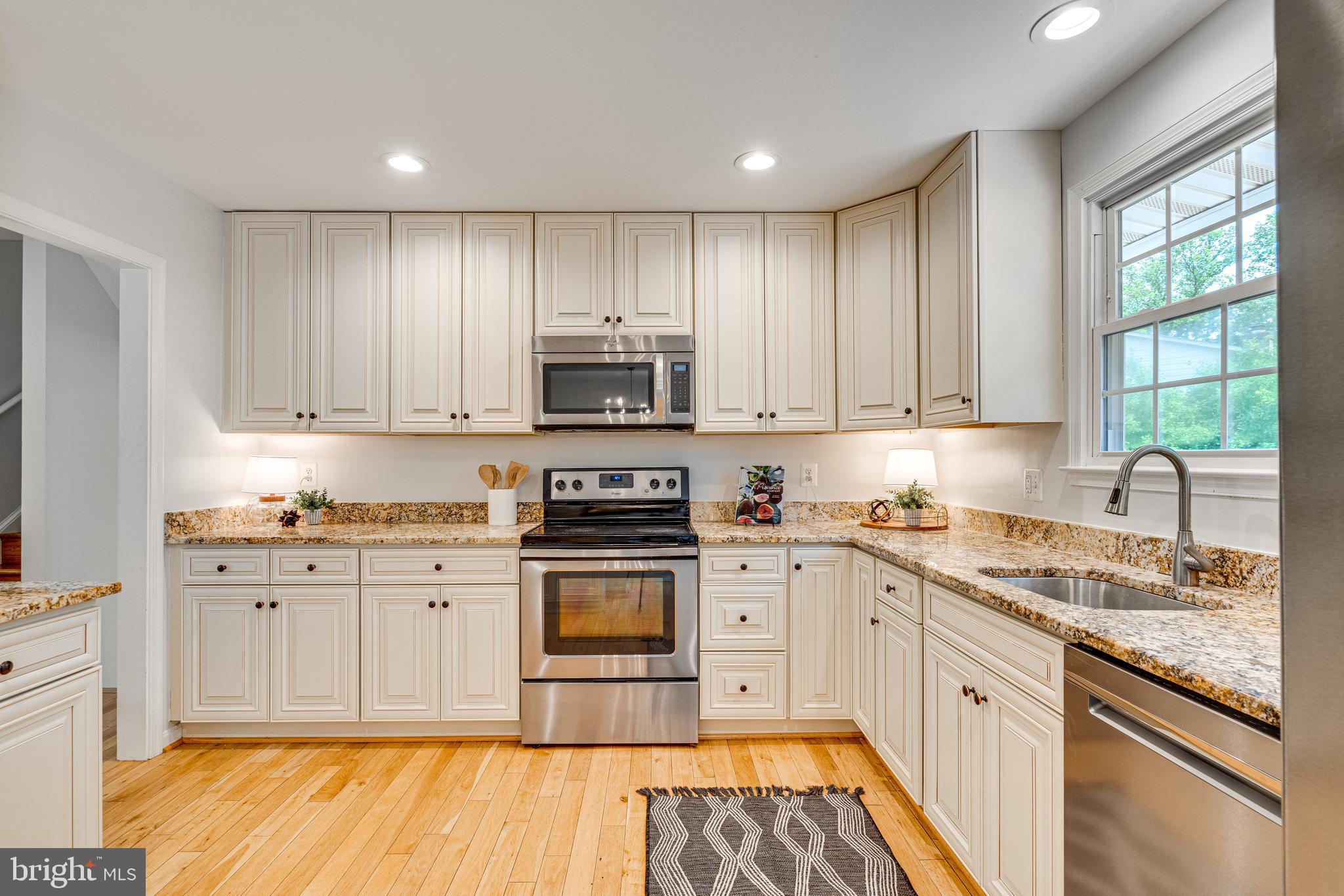 KINGS PARK WEST - Residential