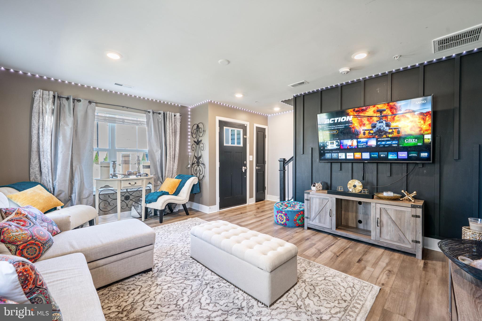 STONEHAVEN - Residential