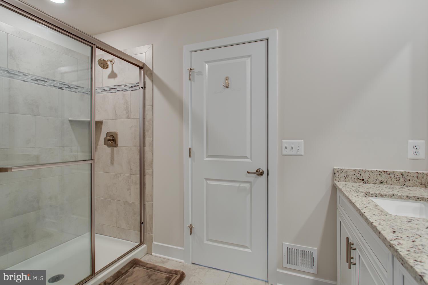 STONEHAVEN - Residential