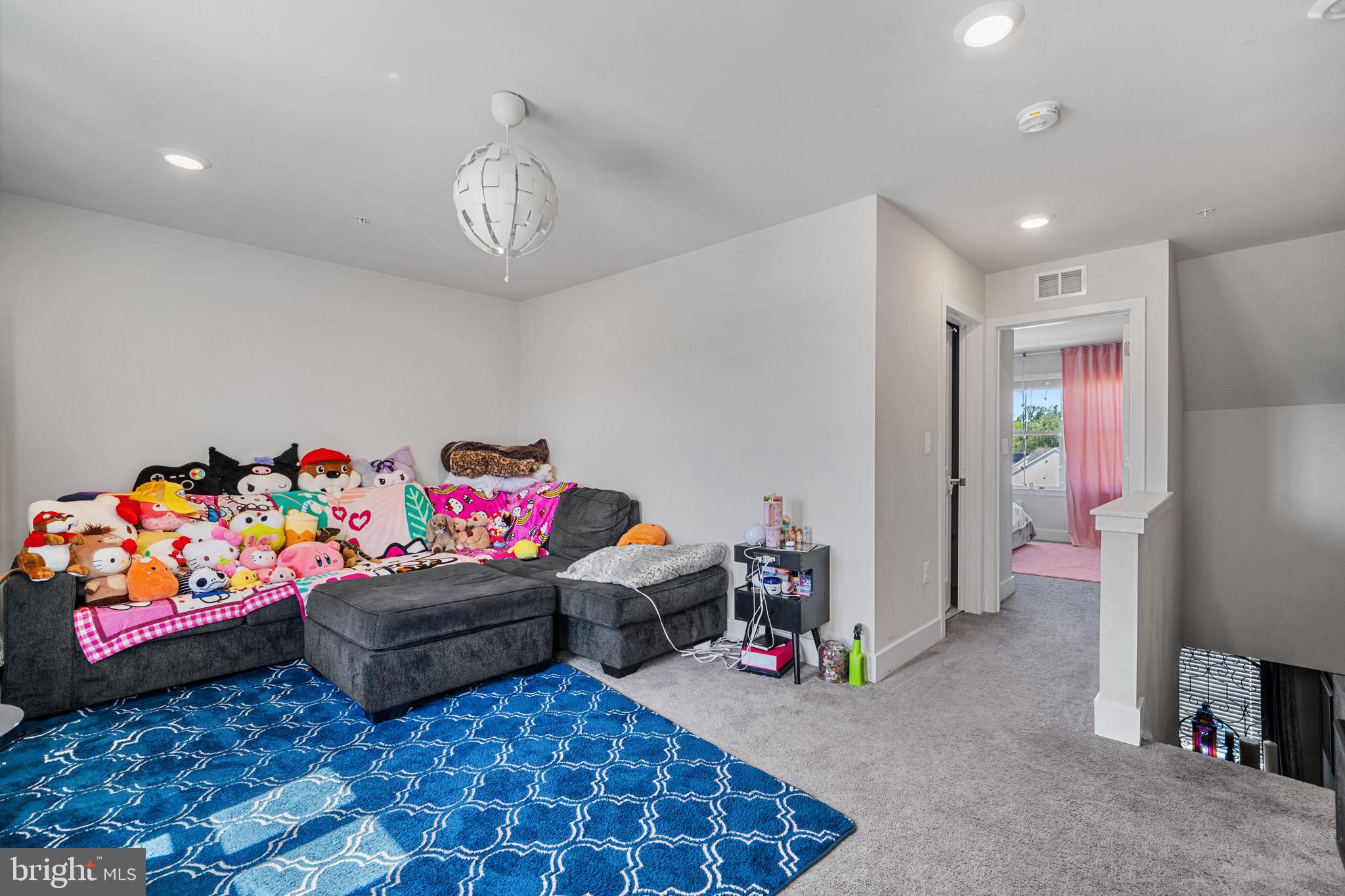 STONEHAVEN - Residential