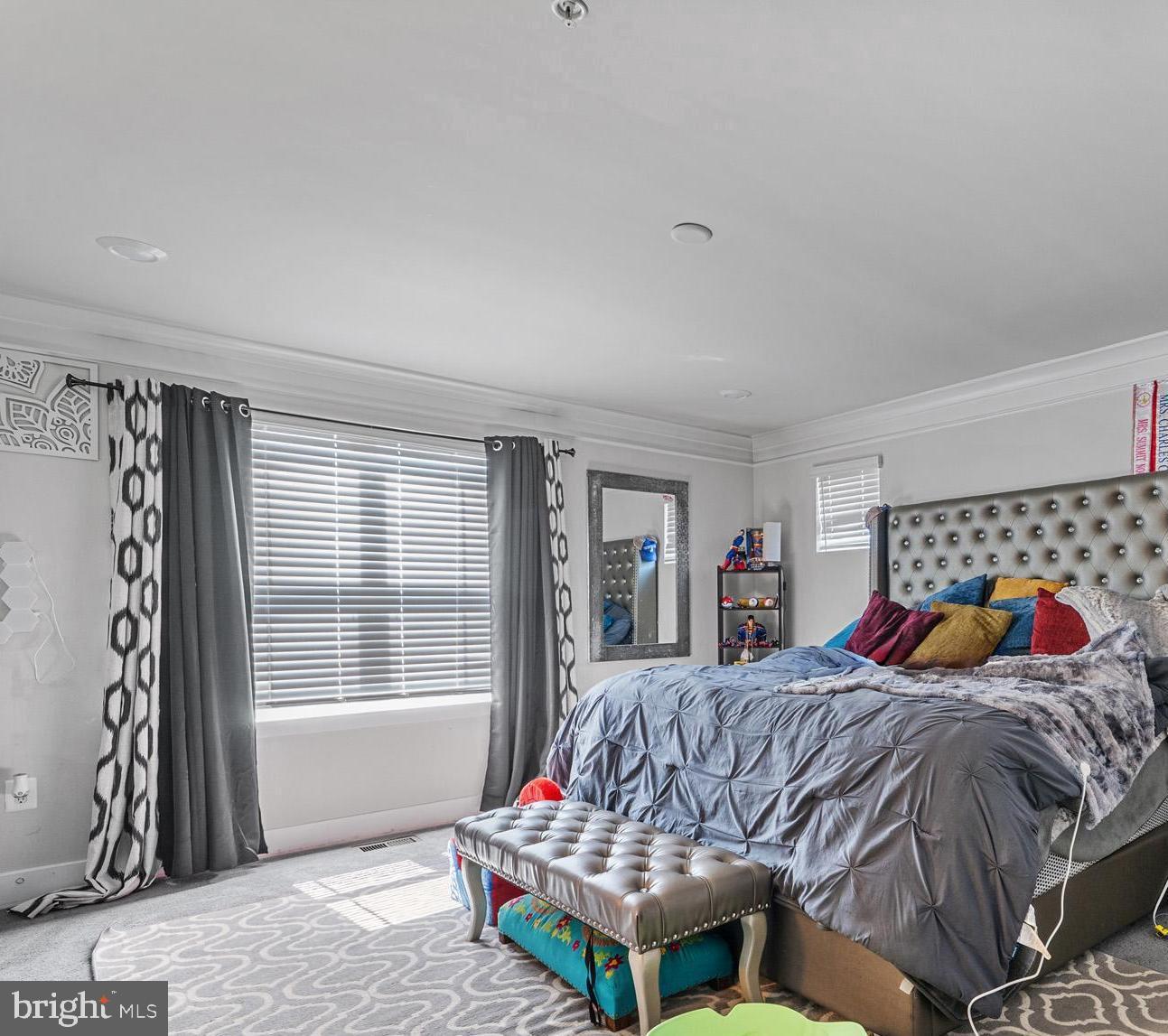 STONEHAVEN - Residential