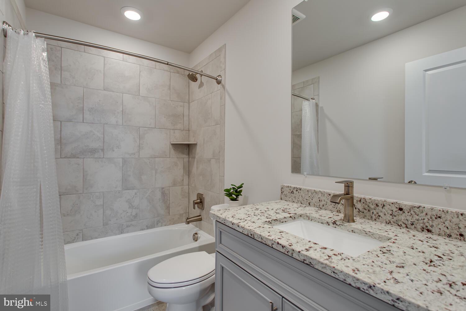 STONEHAVEN - Residential