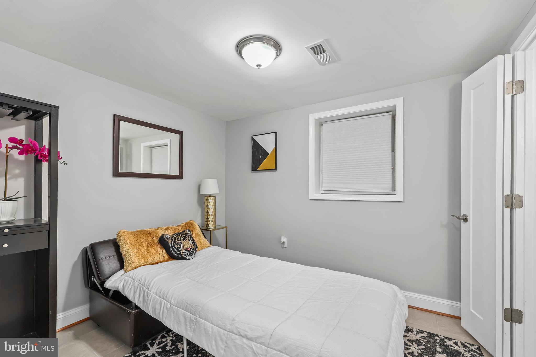 WAKEFIELD FOREST - Residential