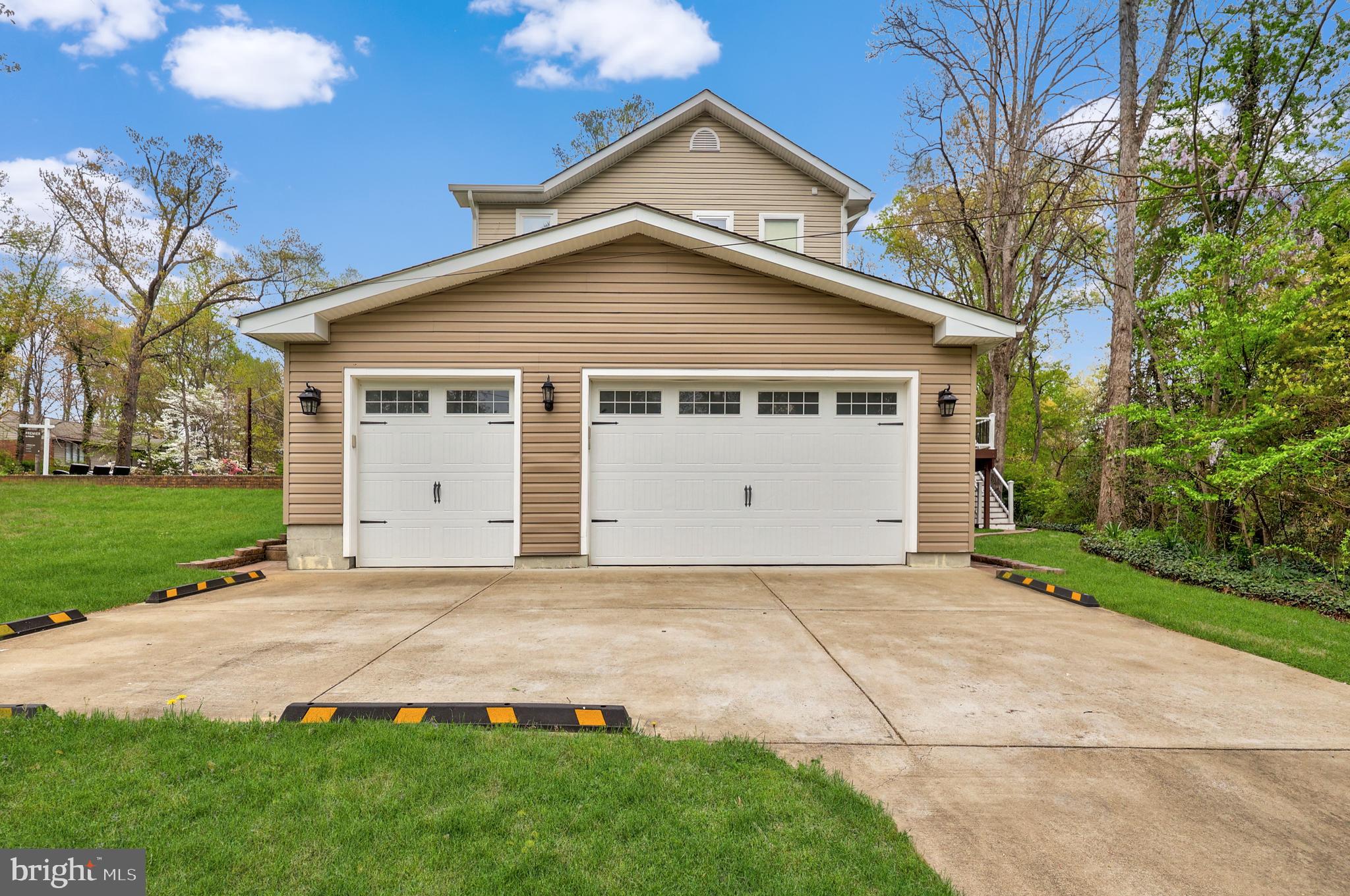 WAKEFIELD FOREST - Residential