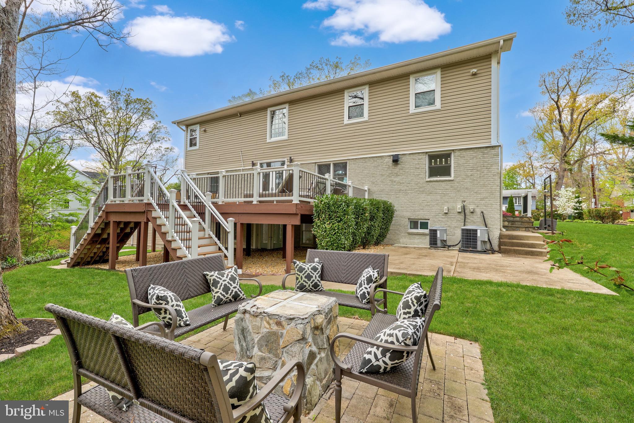 WAKEFIELD FOREST - Residential