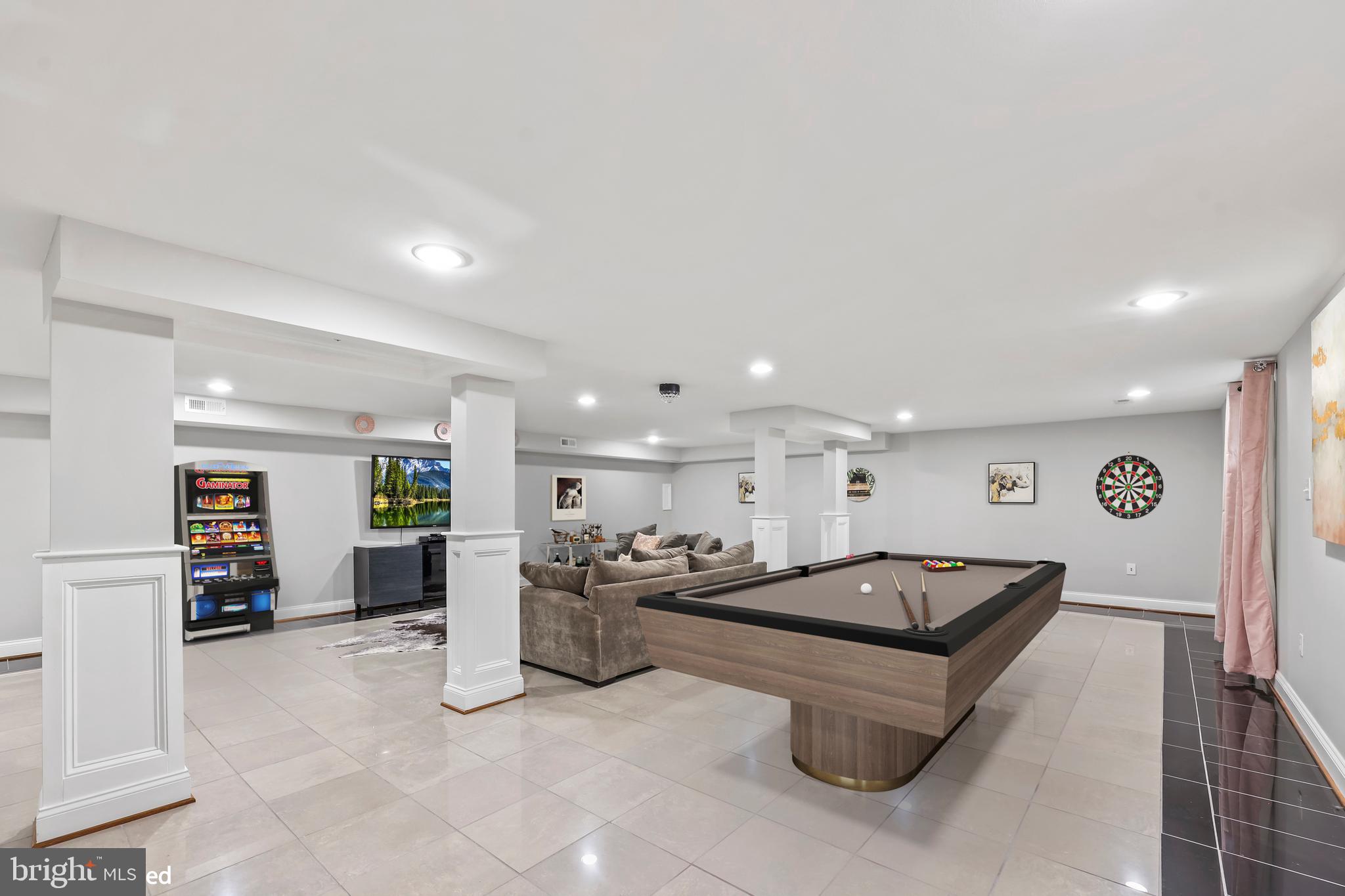 WAKEFIELD FOREST - Residential