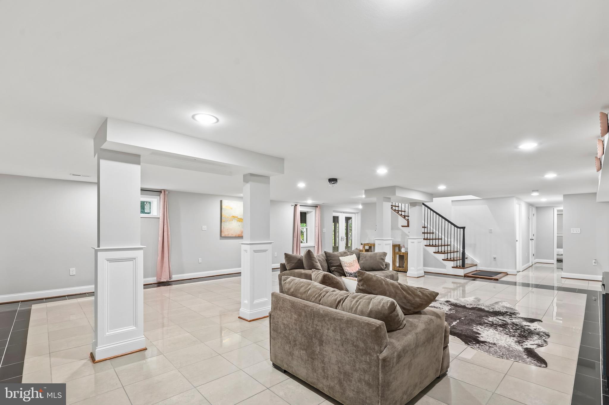 WAKEFIELD FOREST - Residential