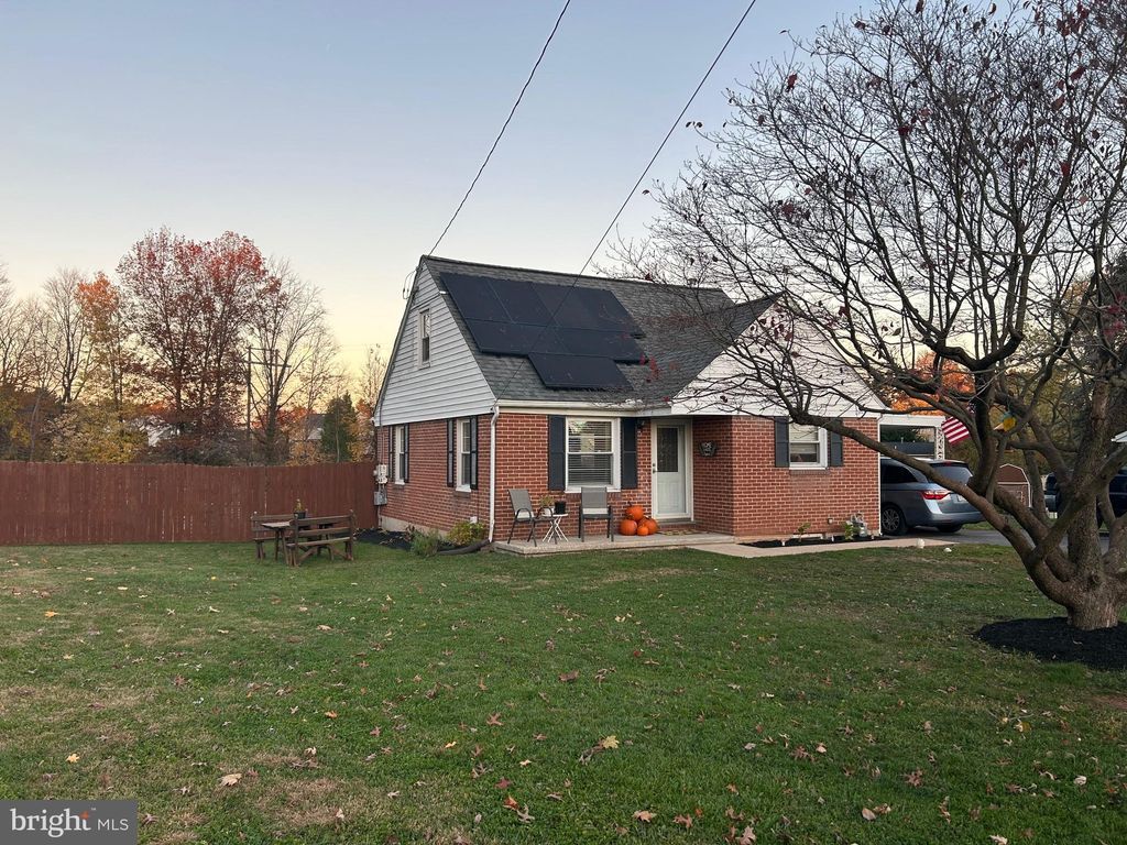 Photo of 2300 Wyndhurst Court, YORK, PA 17408 (MLS # PAYK2093206)
