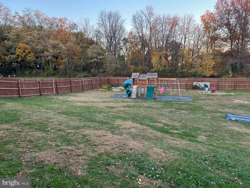 Photo of 2300 Wyndhurst Court, YORK, PA 17408 (MLS # PAYK2093206)