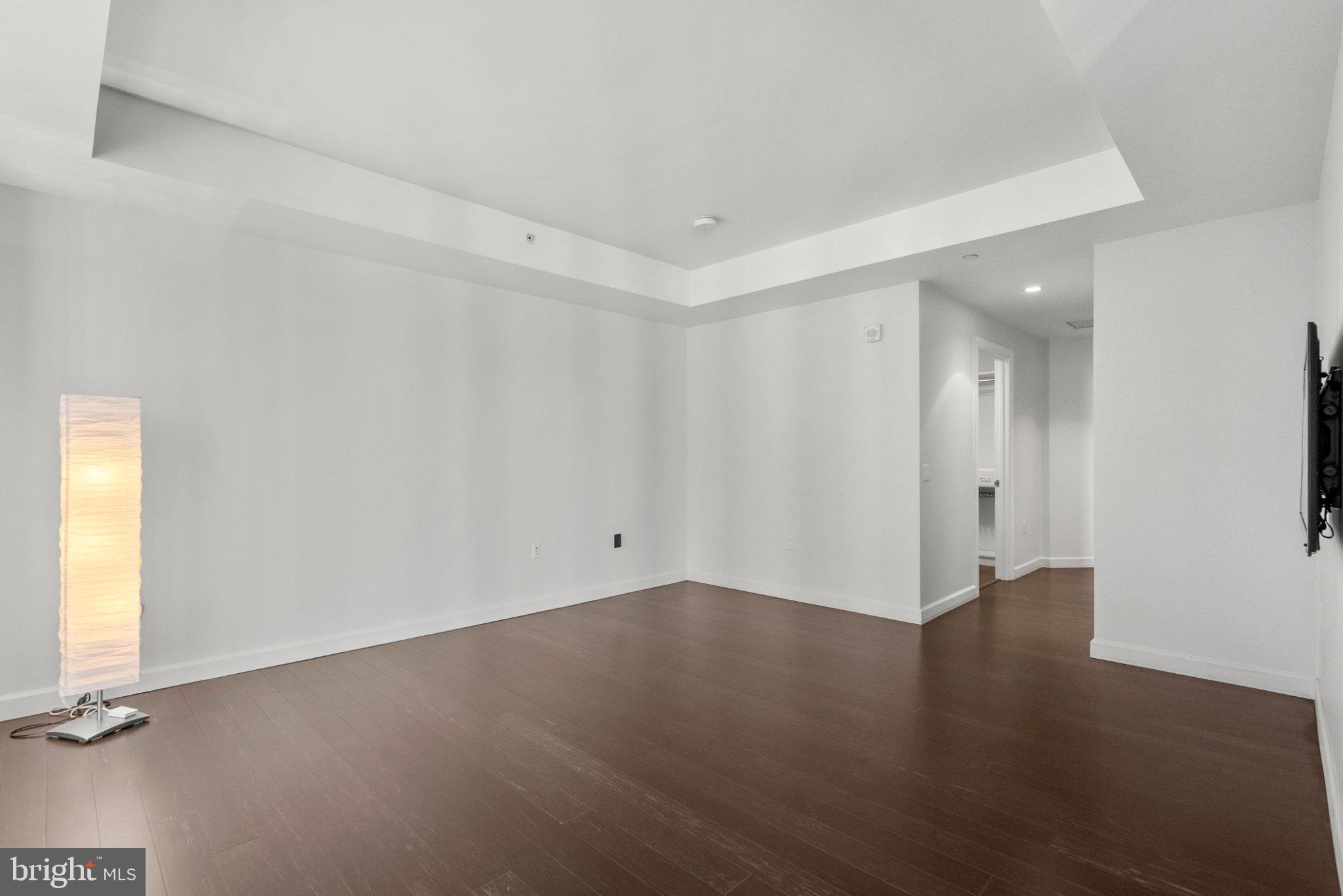 ROSSLYN - Residential