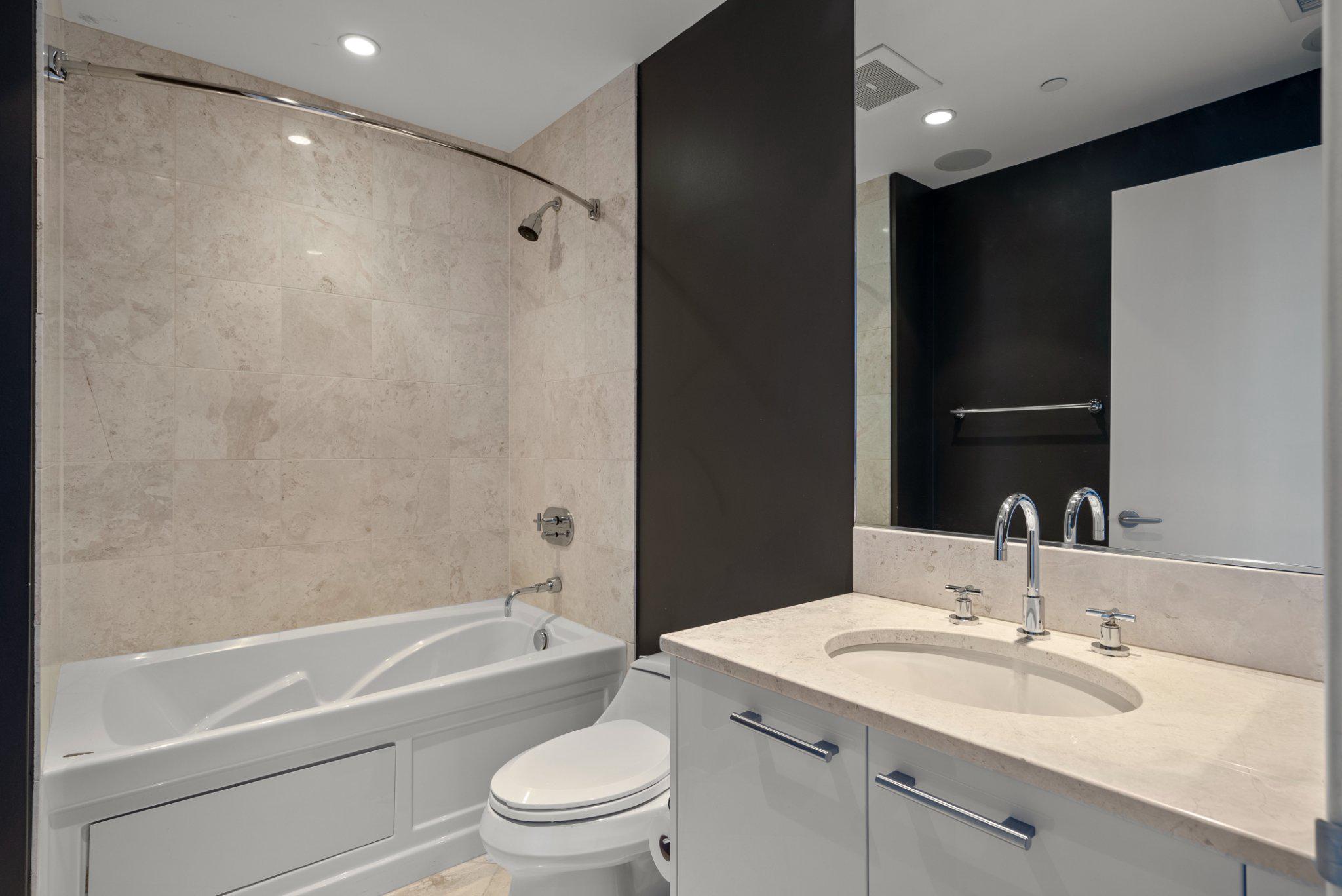 ROSSLYN - Residential