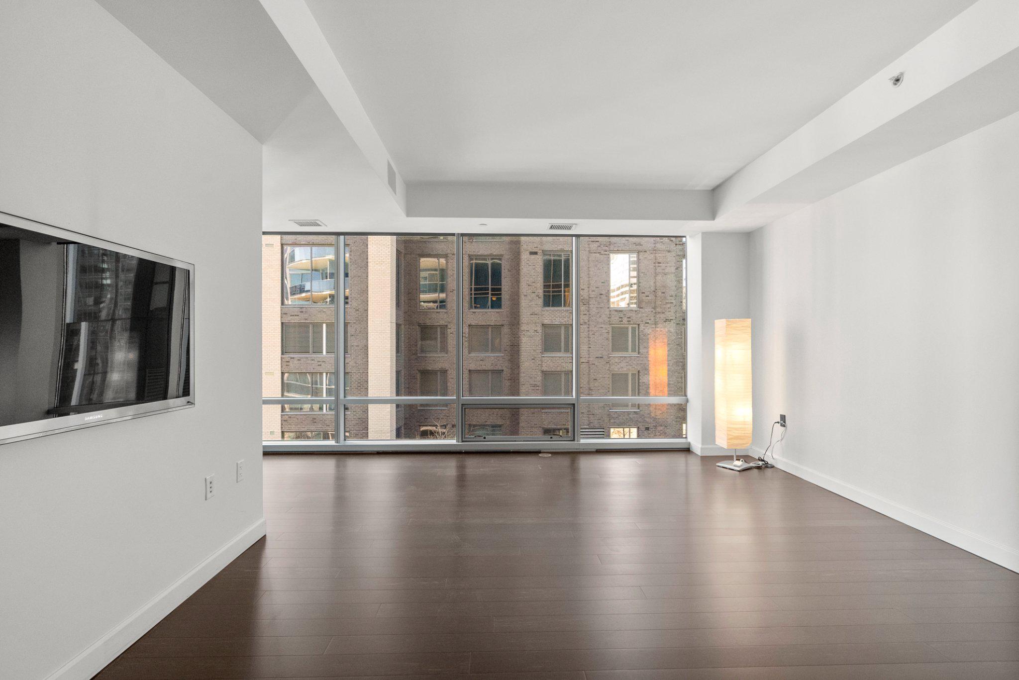 ROSSLYN - Residential