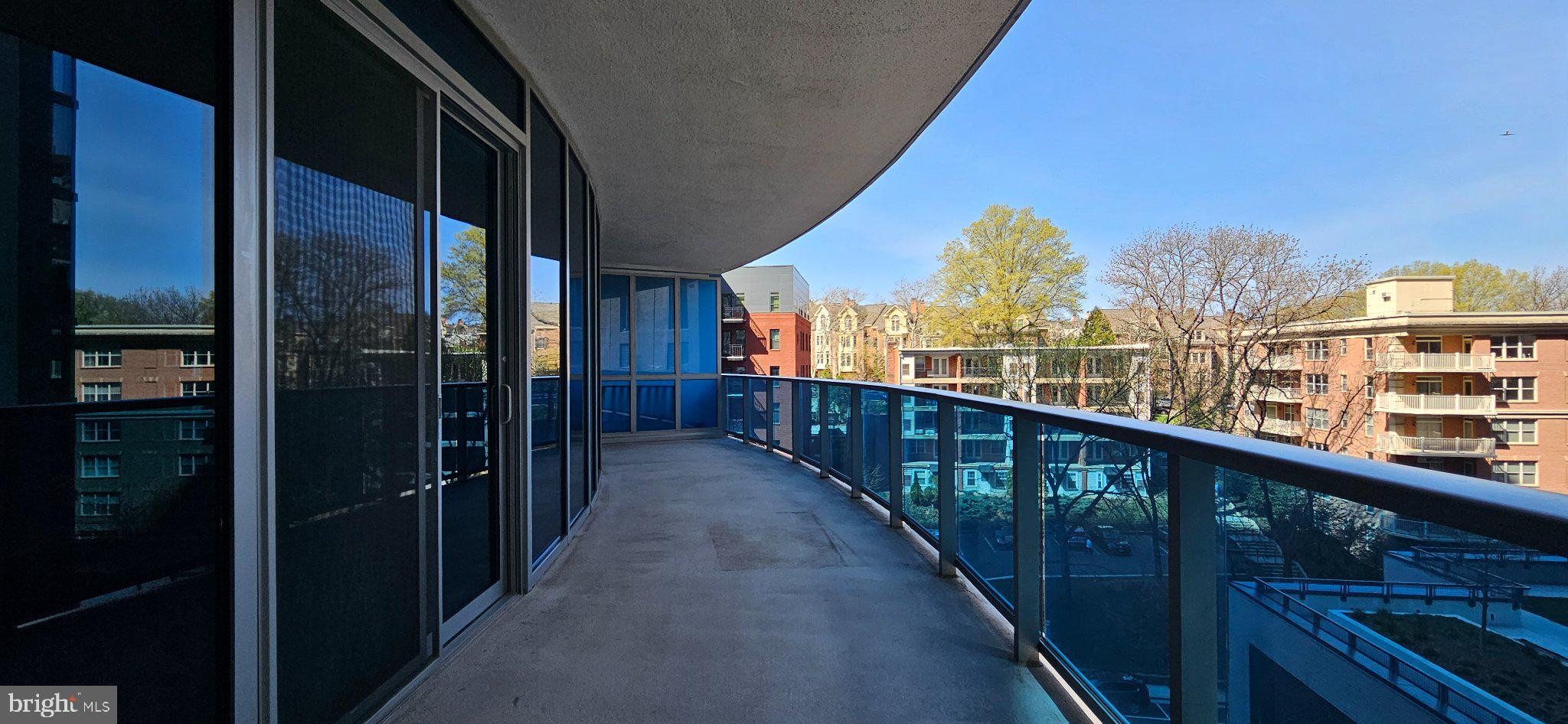 ROSSLYN - Residential