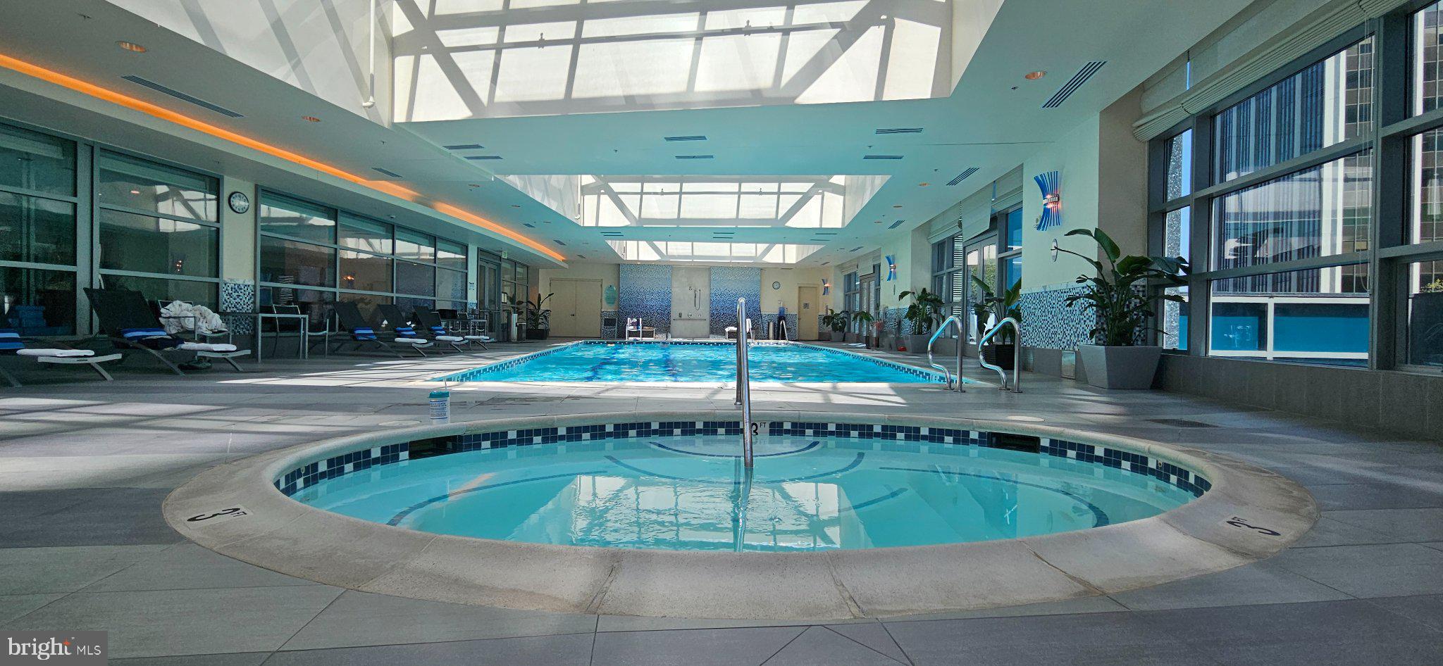 ROSSLYN - Residential