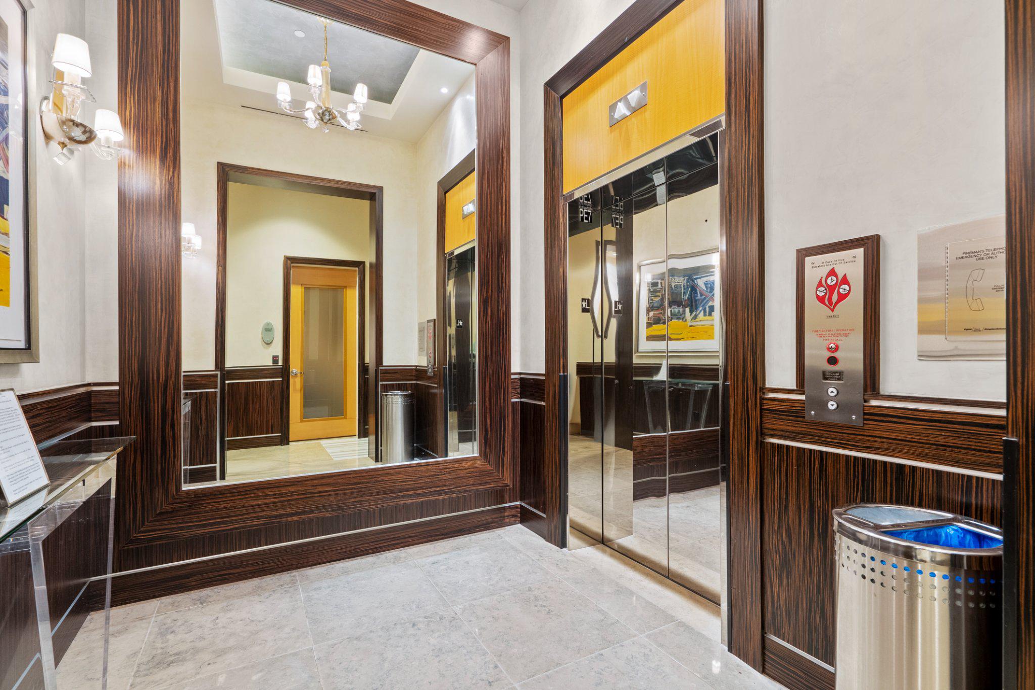 ROSSLYN - Residential